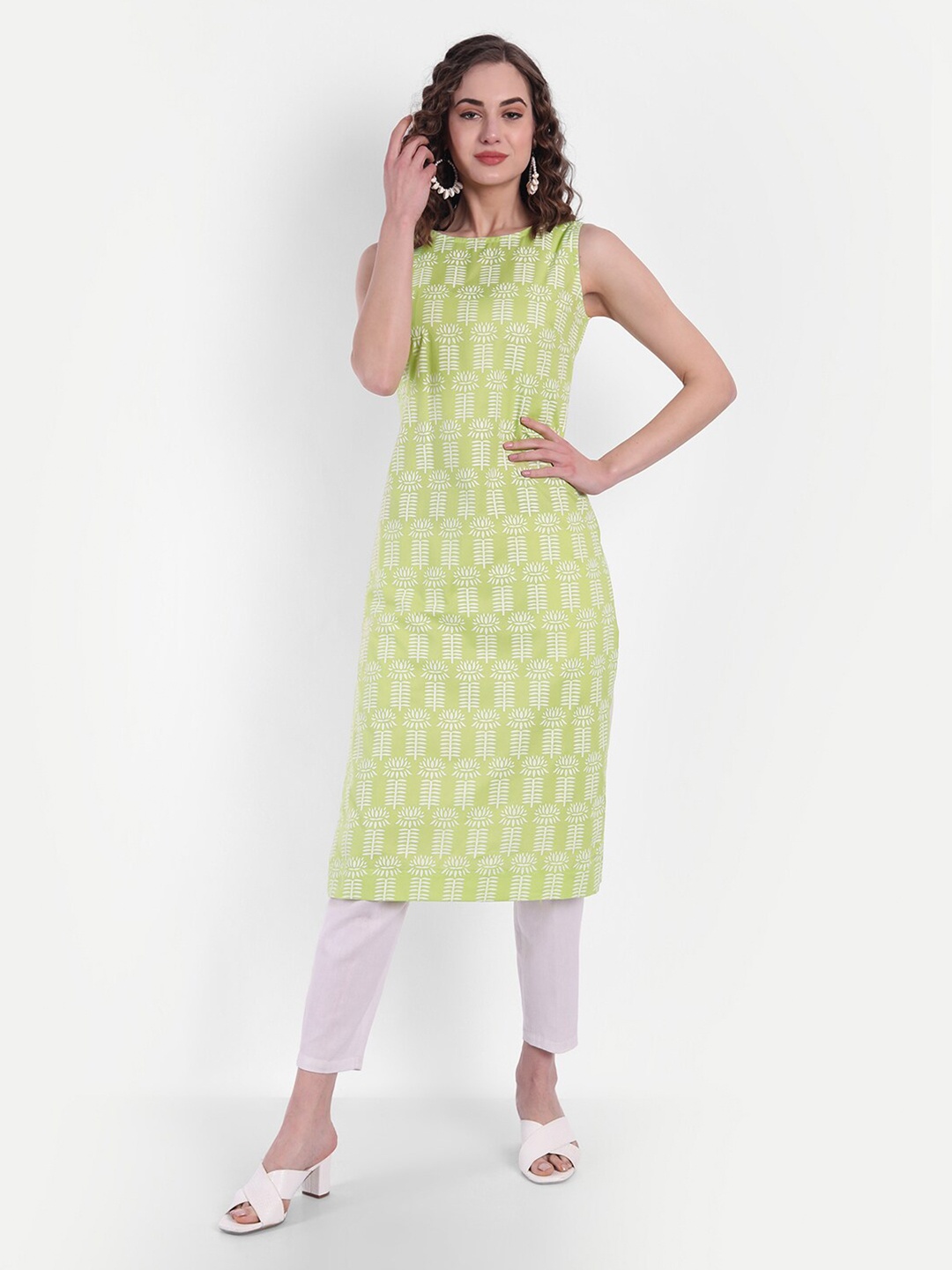 

SUTI Women Lime Green & White Ethnic Motifs Printed Pure Cotton Kurta