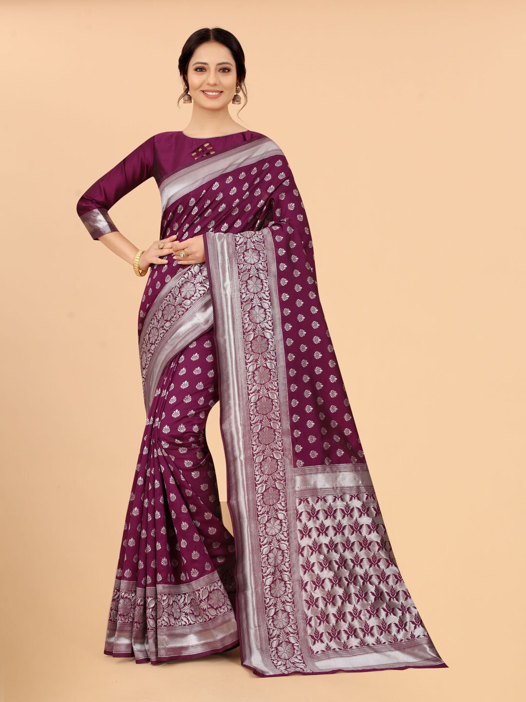 

SATYAM WEAVES Women Purple Saree