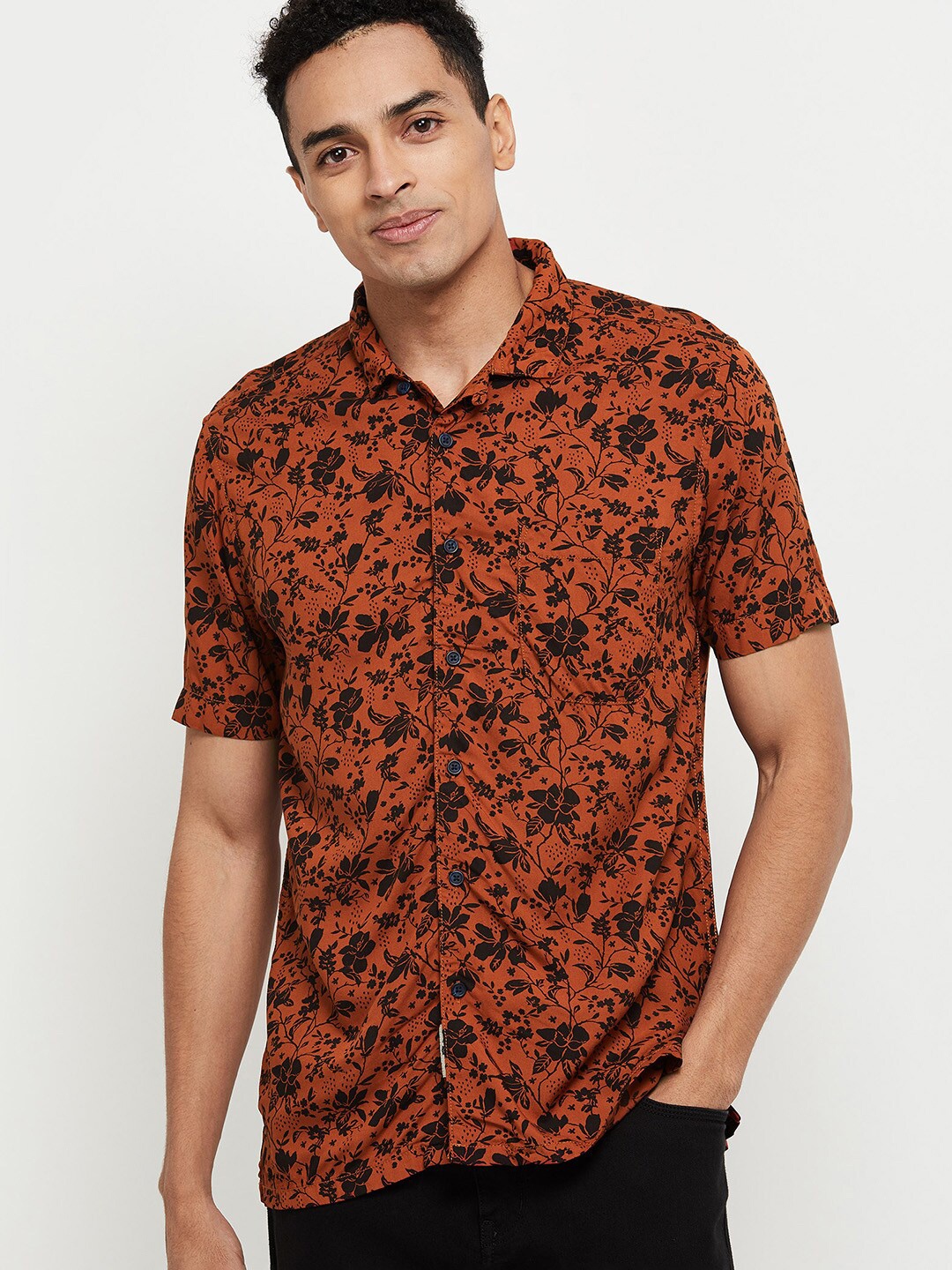 

max Men Rust & Black Floral Printed Casual Shirt