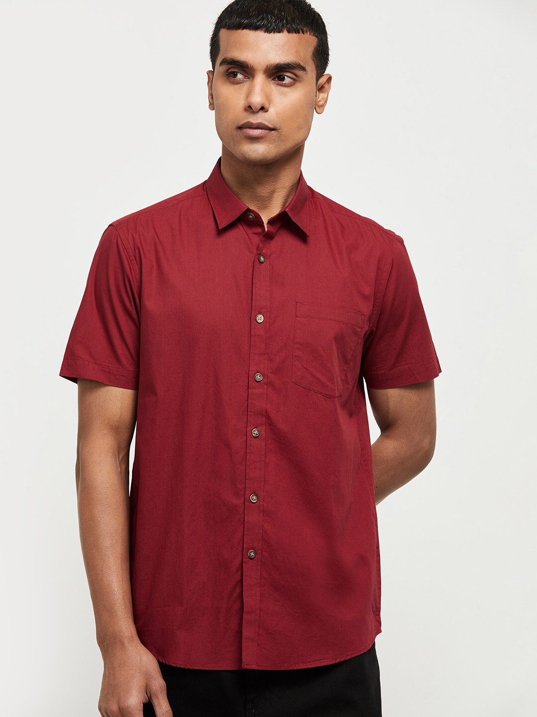 

max Men Maroon Regular Fit Cotton Casual Shirt