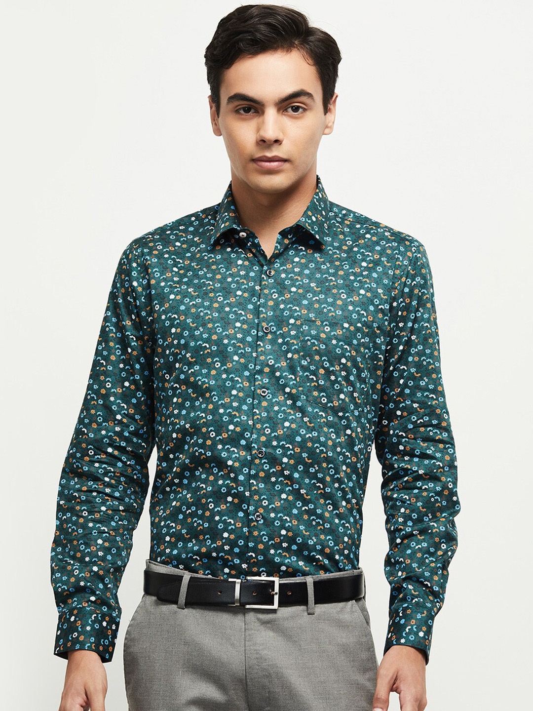 

max Men Teal Green Floral Printed Cotton Casual Shirt