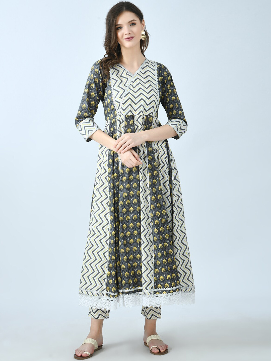 

KALINI Women White Floral Printed High Slit Kurti with Trousers