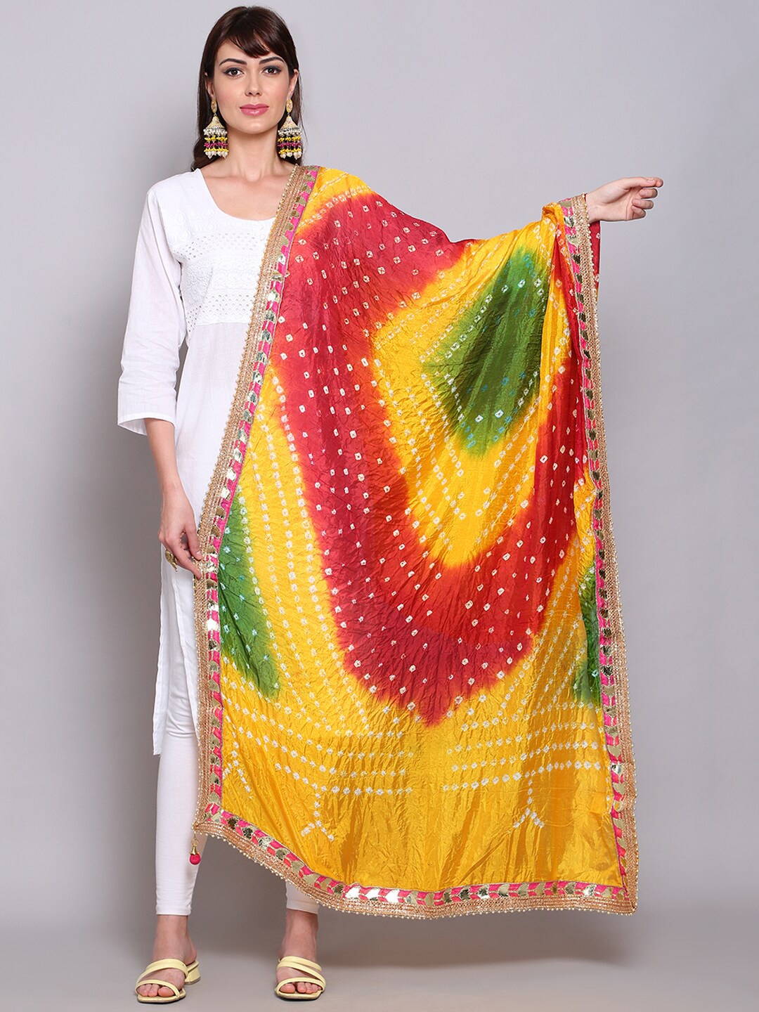 

Miaz Lifestyle Yellow & Red Printed Art Silk Bandhani Dupatta with Gotta Patti