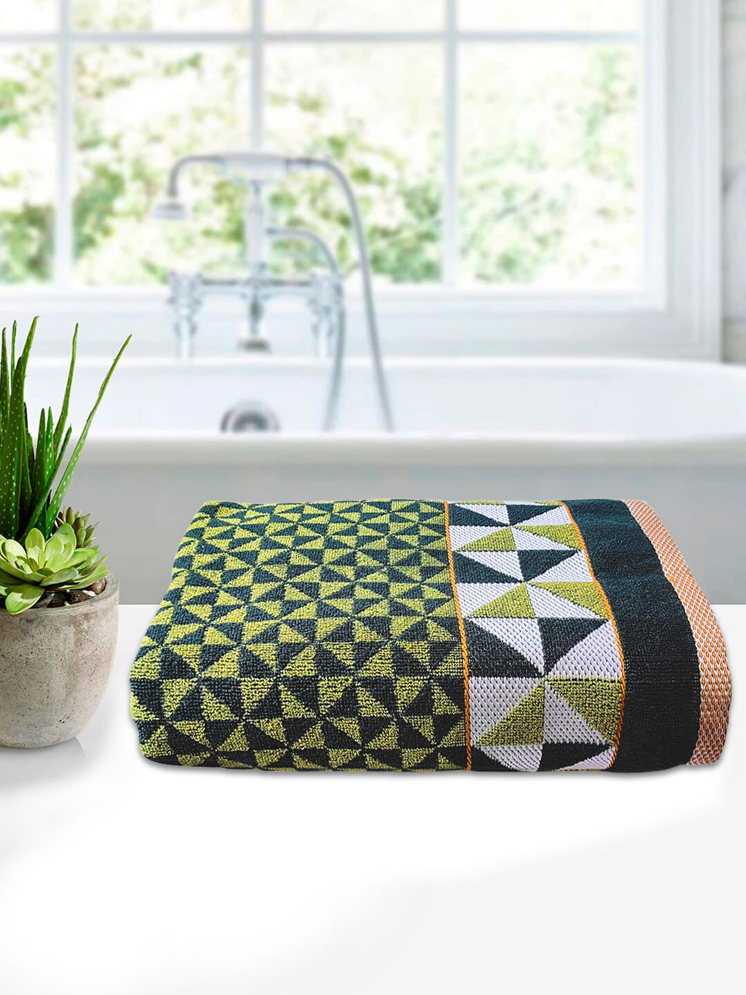 

Kuber Industries Unisex Green & White Printed 400 GSM Soft Cotton Bath Towel