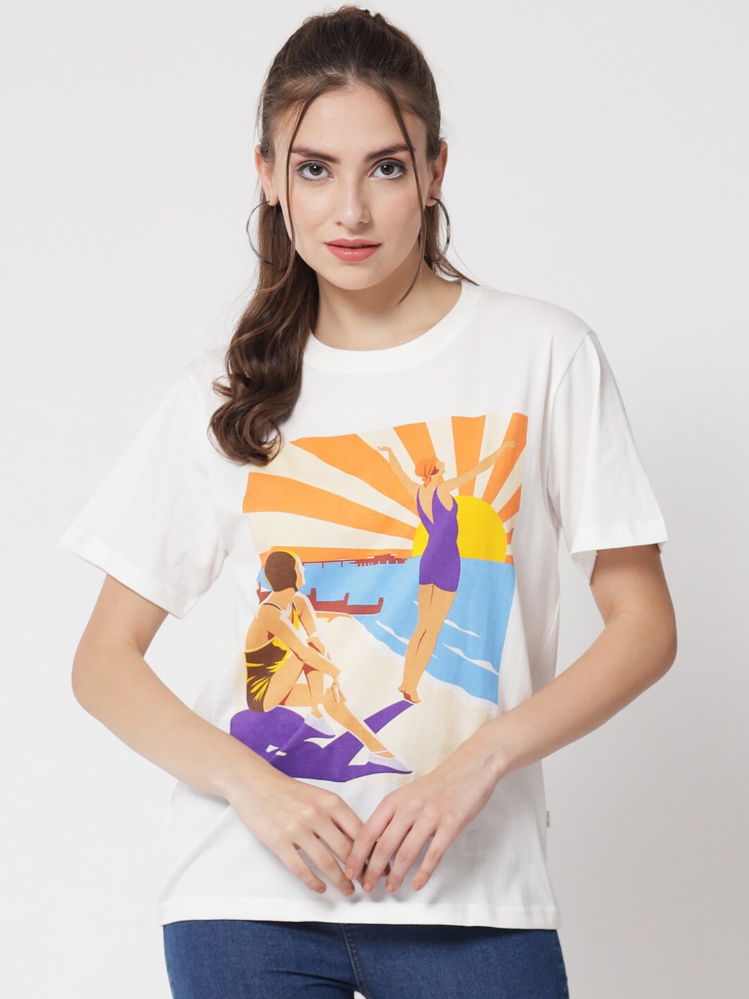 

The Dry State Women White & Orange Graphic Printed Oversized Outdoor T-shirt