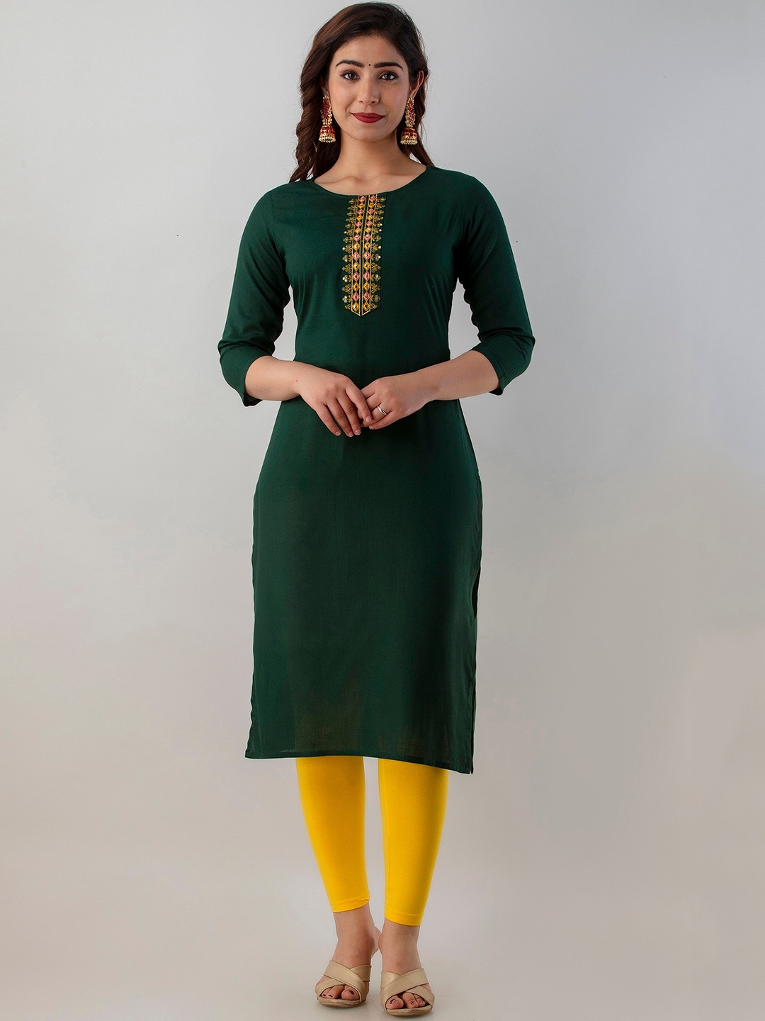 

Charu Women Green Yoke Design Embroidered Straight Kurta