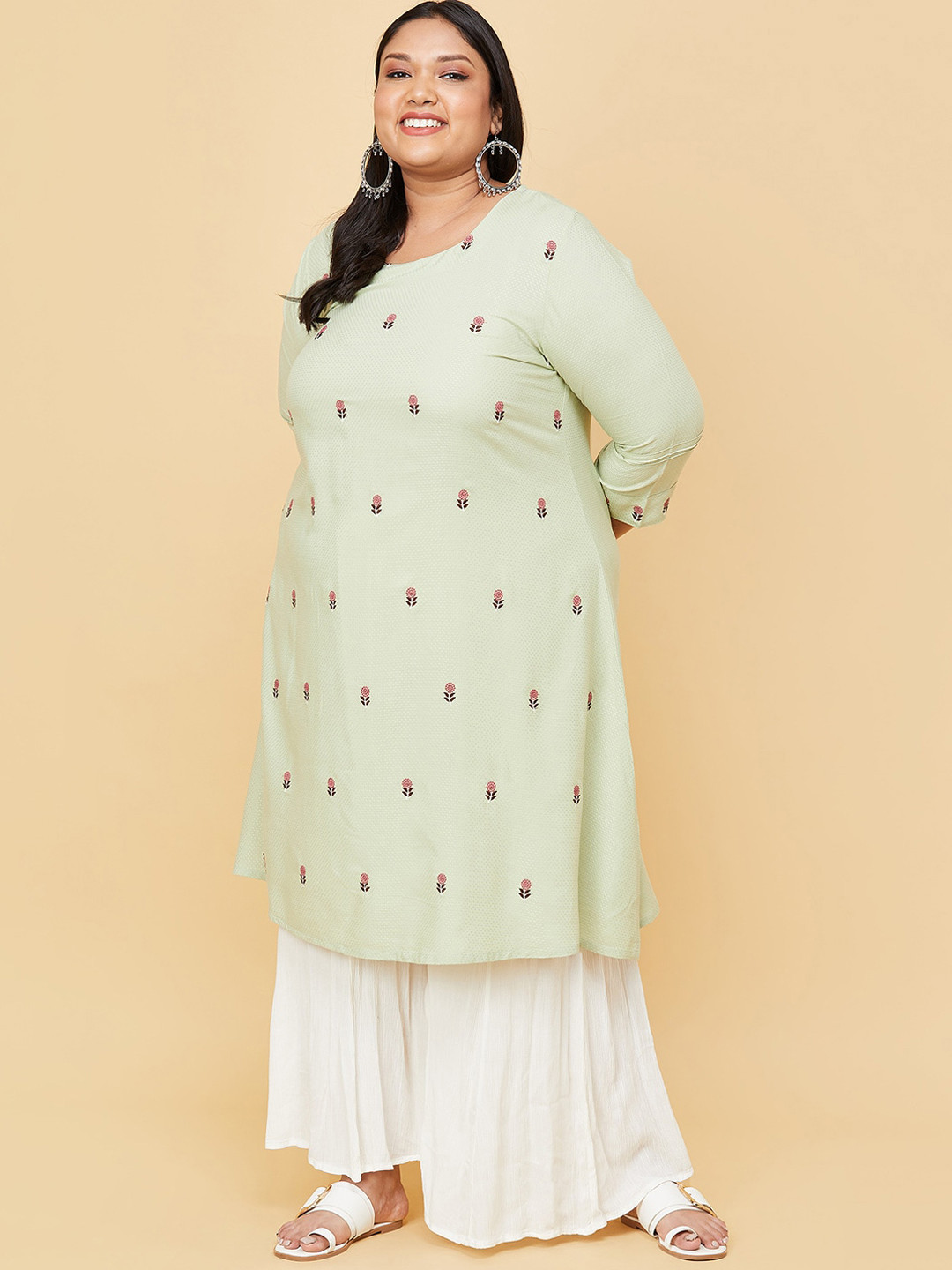 

max Women Plus Size Sage Green Ethnic Motifs Embroidered Straight Kurta
