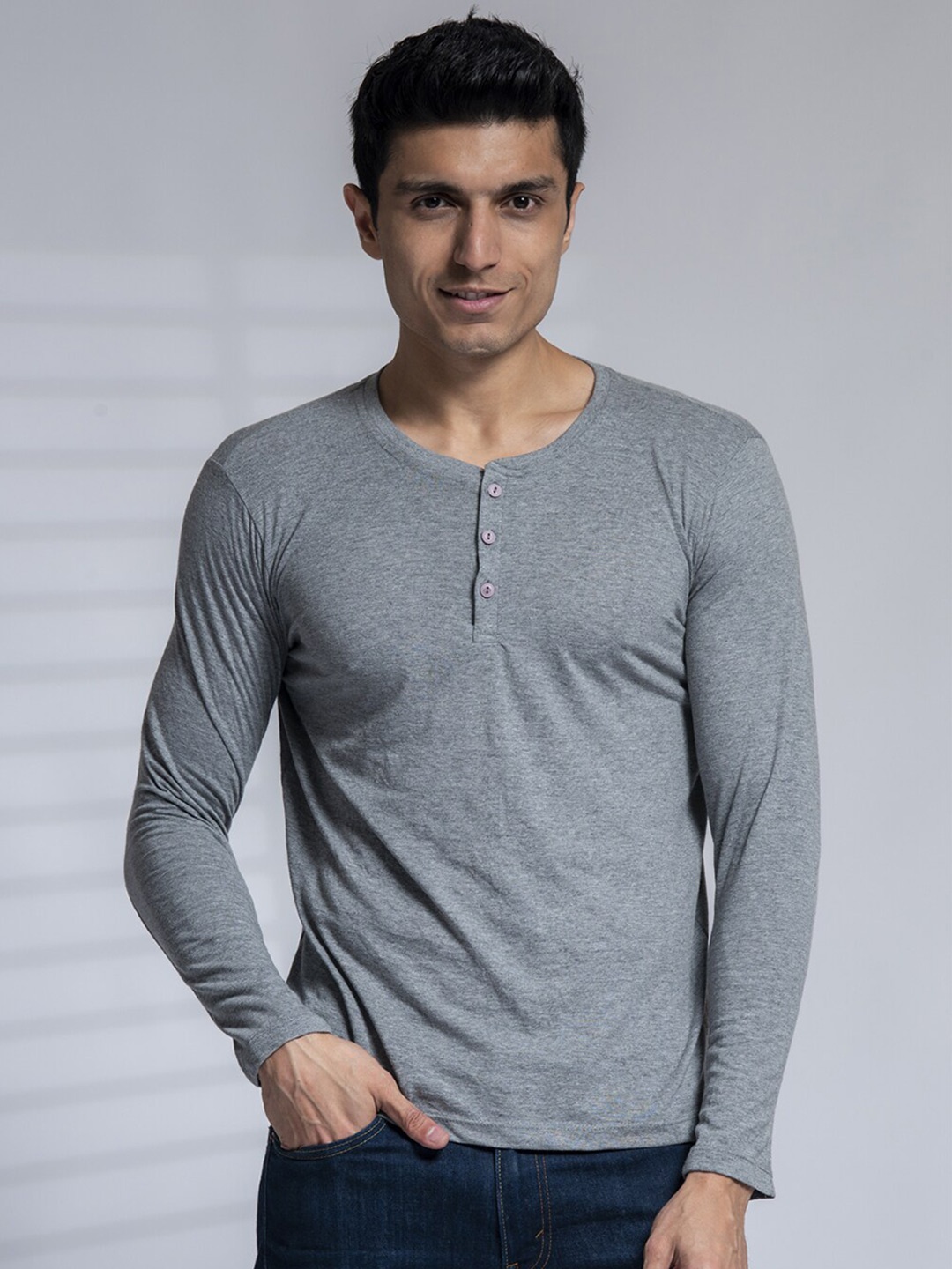 

Tinted Men Grey Melange Henley Neck T-shirt