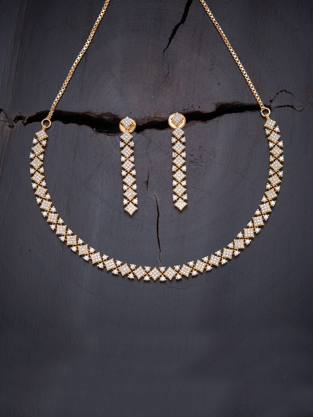 

Kushal's Fashion Jewellery White Gold-Plated Choker Necklace with Earrings