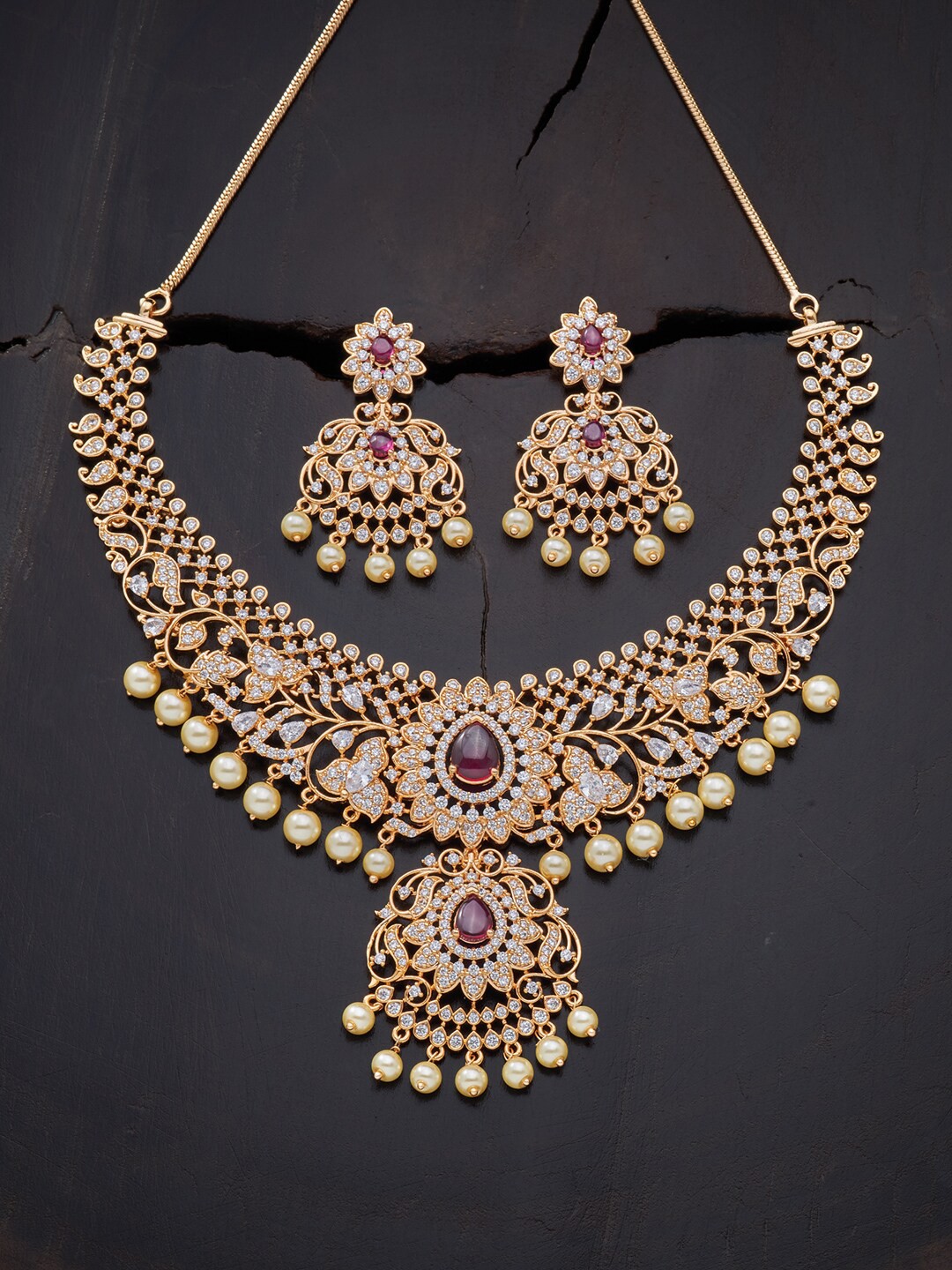 

Kushal's Fashion Jewellery Gold-Toned & Red Gold-Plated Jewellery Set