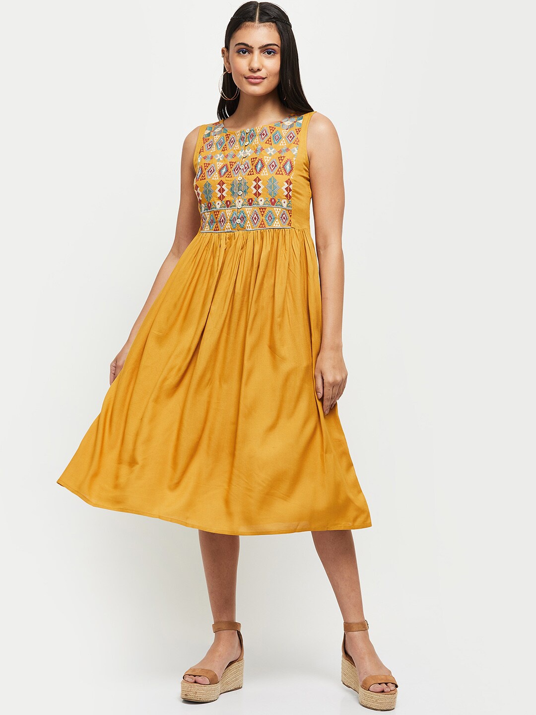 

max Women Mustard Yellow Floral Midi Dress