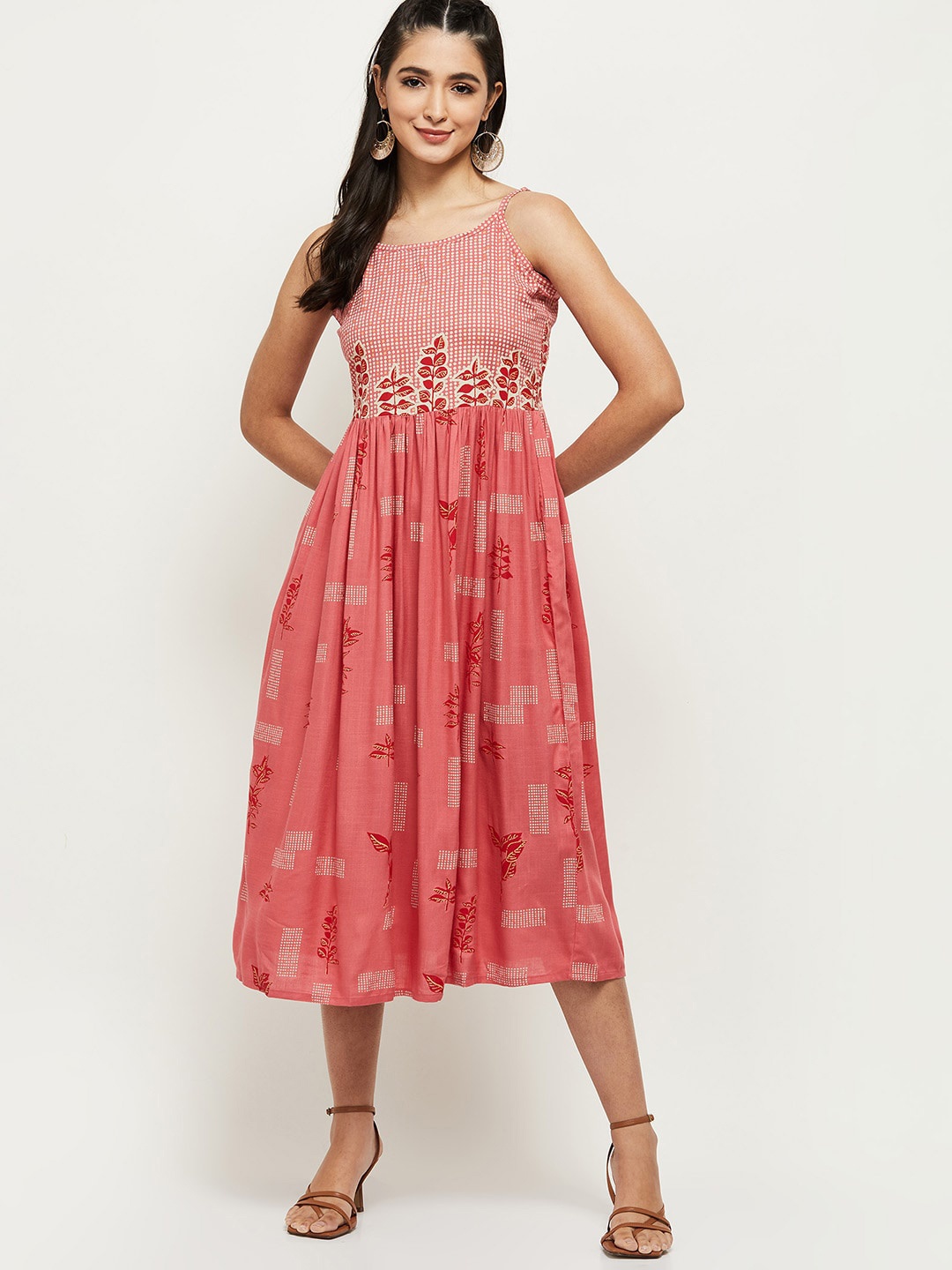 

max Women Pink Floral Midi Dress