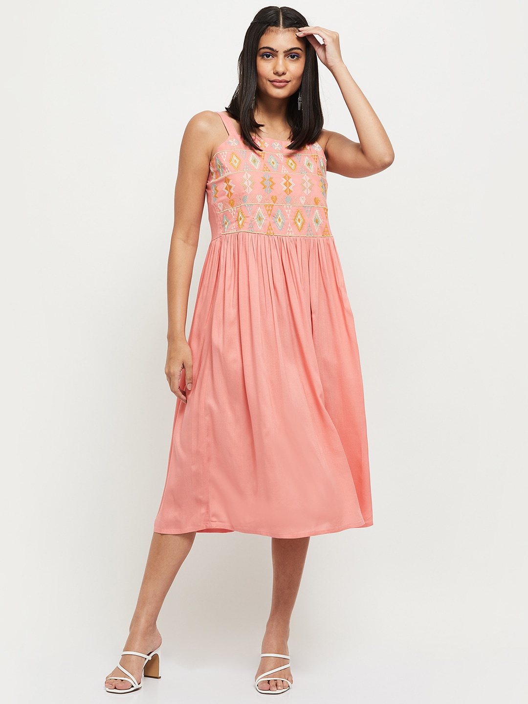 

max Plus Size Women Pink Floral Midi Dress