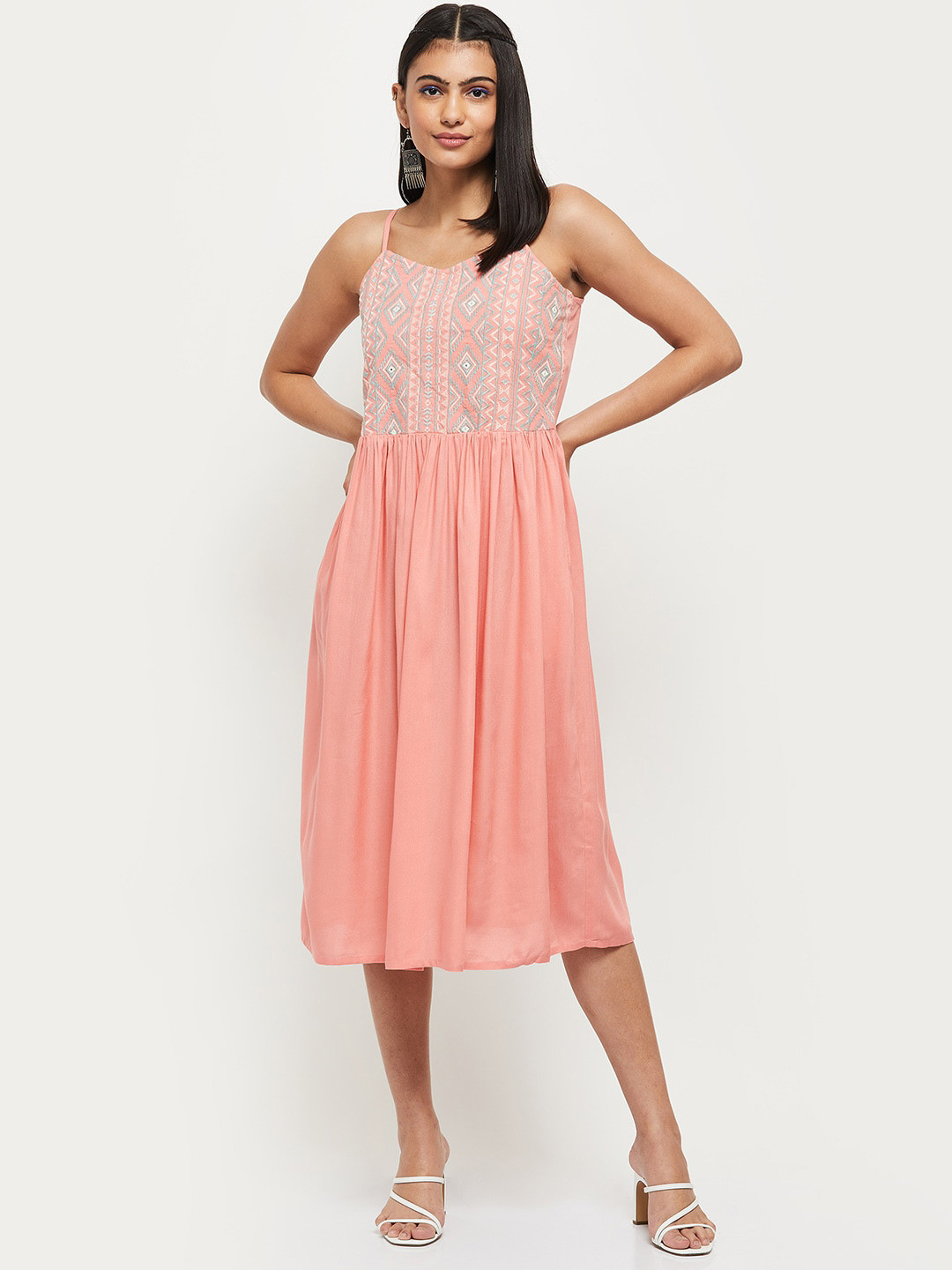 

max Pink Midi Dress