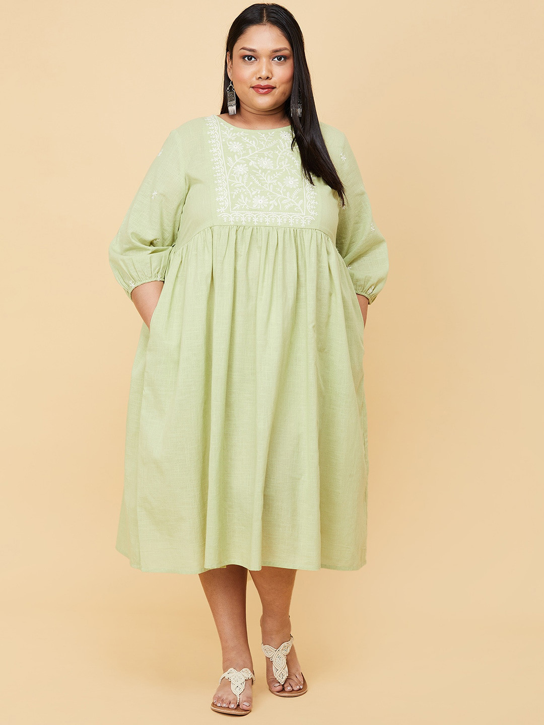 

max Women Plus Size Green Empire Midi Dress
