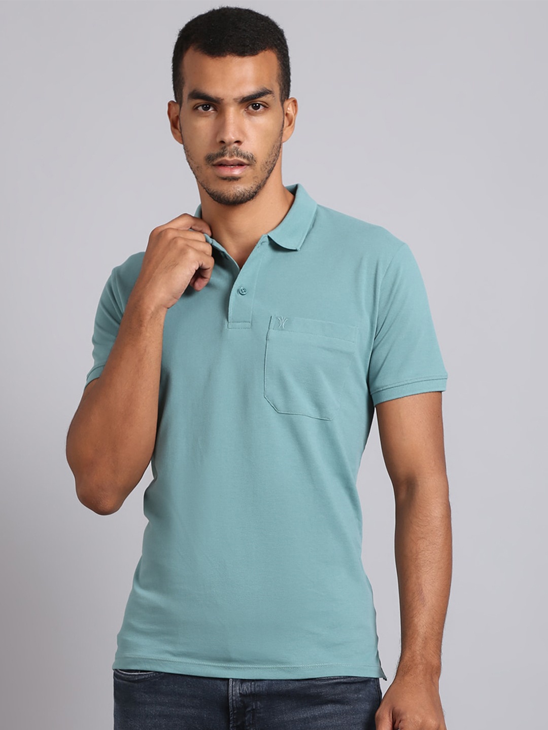 

VENITIAN Men Turquoise Blue Solid Polo Collar T-shirt