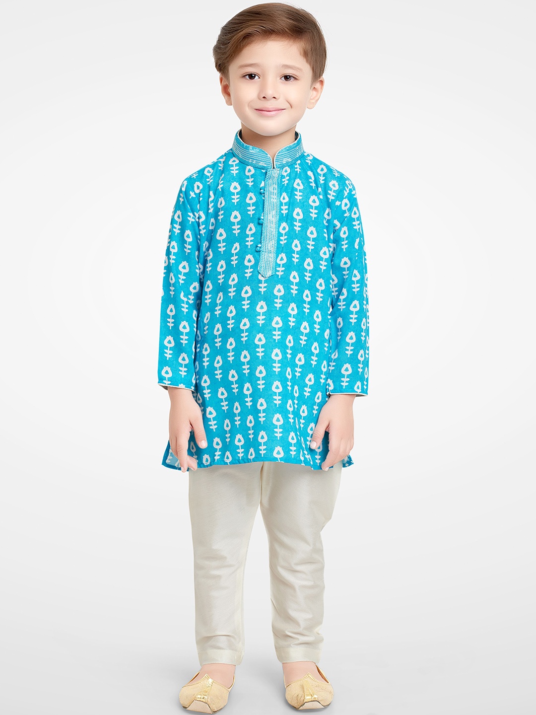 

Jeetethnics Boys Blue Ethnic Motifs Printed Kurta with Pyjamas