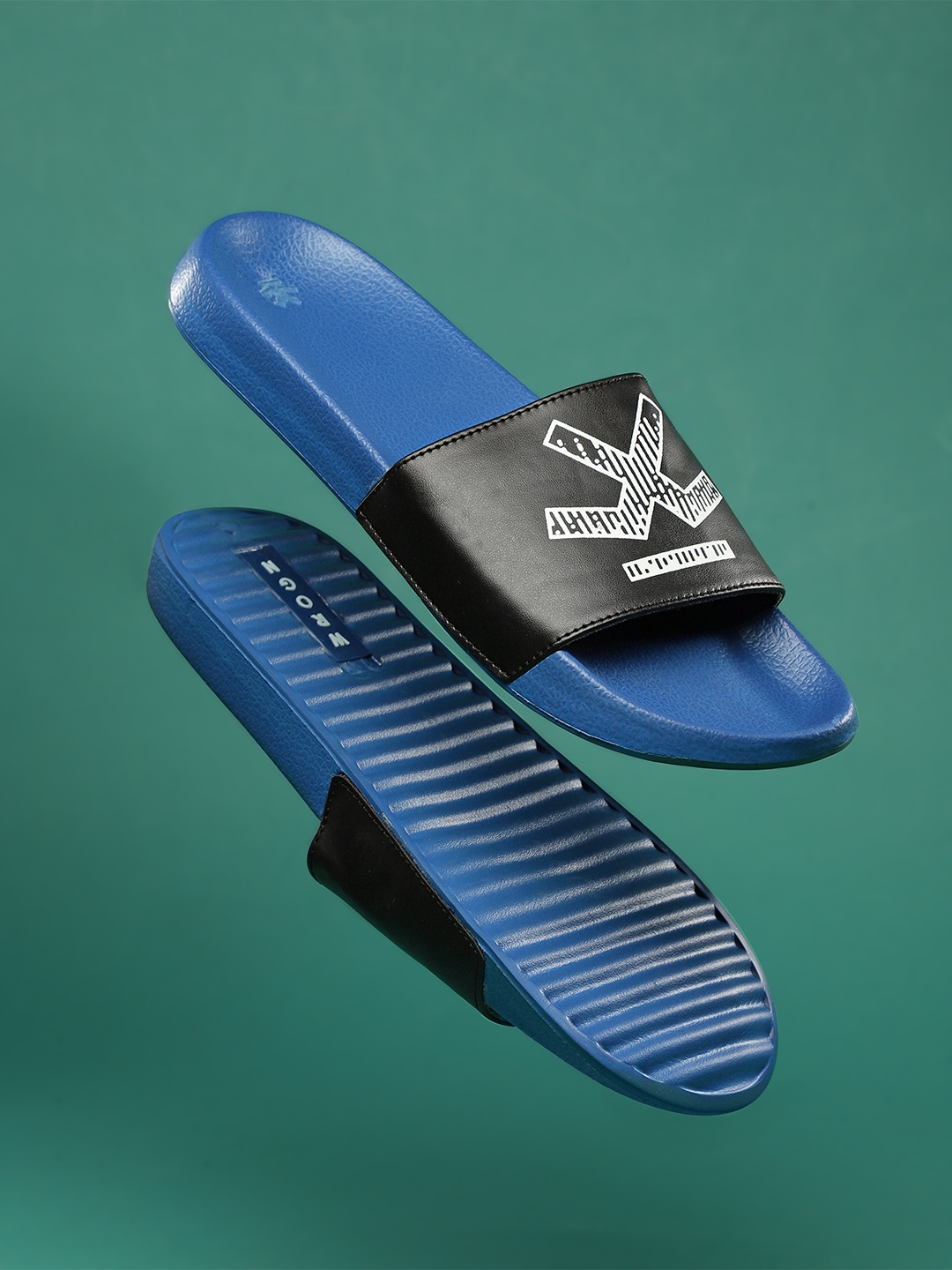 

WROGN Men Black & White Brand Logo Printed Sliders