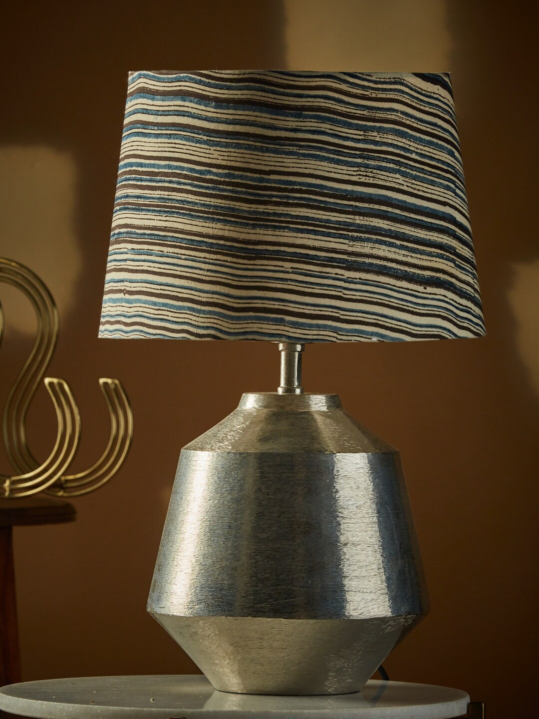 

Fabindia Silver-Toned Hamsa Small Table Lamp