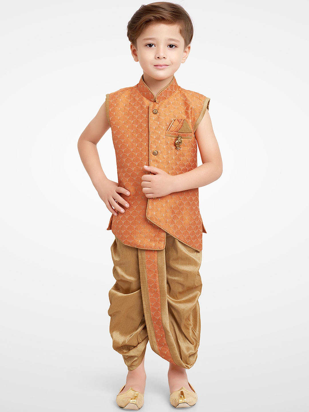 

Jeetethnics Boys Orange Ethnic Motifs Printed Kurta with Dhoti Pants