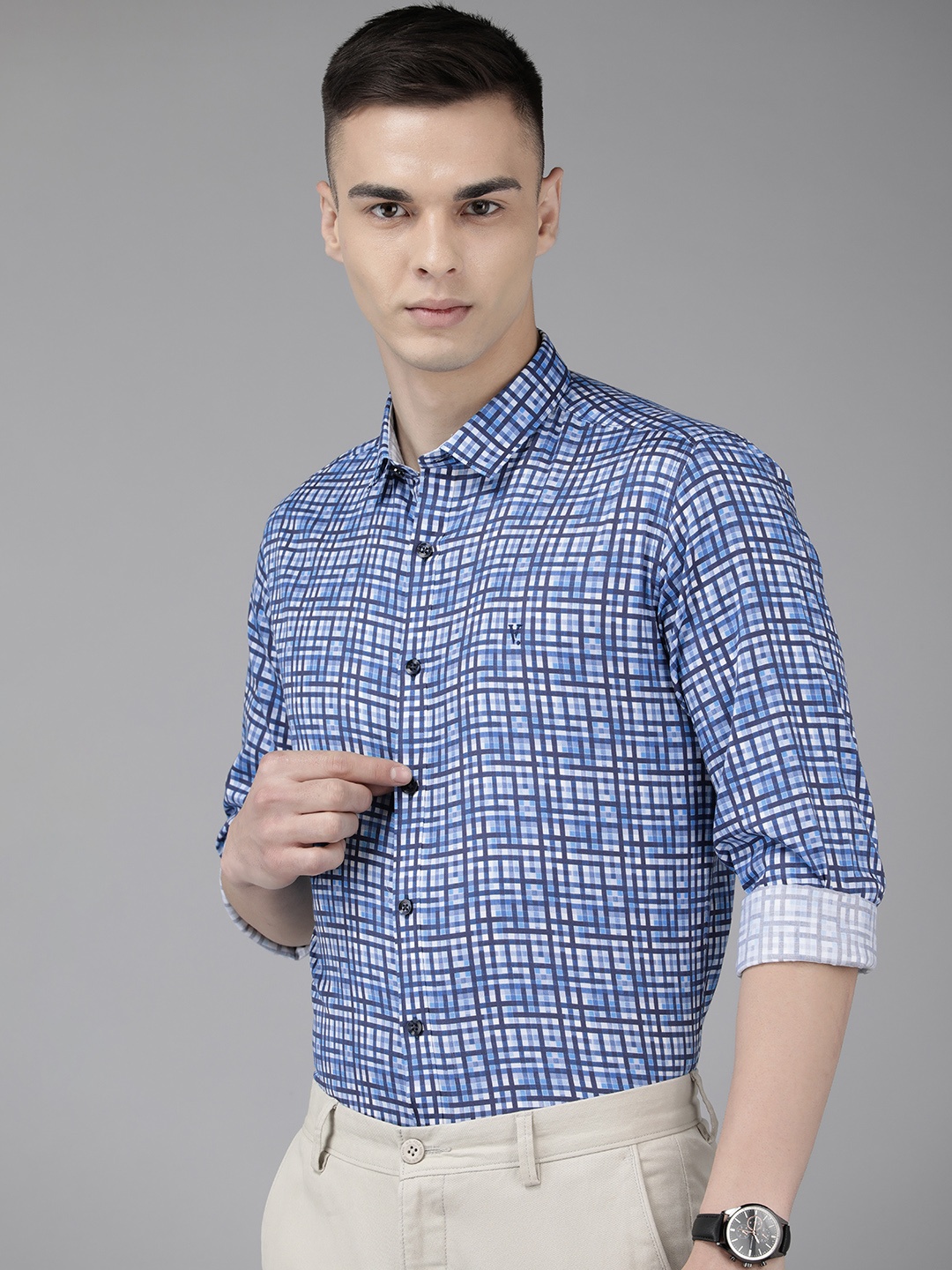 

V Dot Men Slim Fit Checked Pure Cotton Semiformal Shirt, Blue