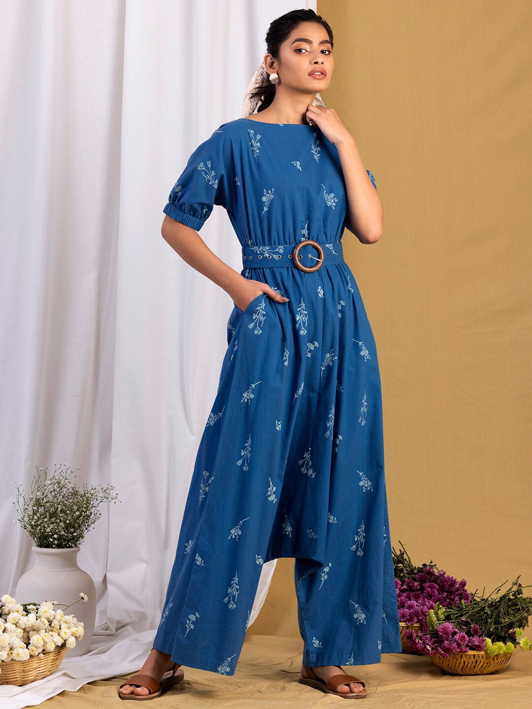 

Earthen BY INDYA Women Blue Printed Basic Jumpsuit