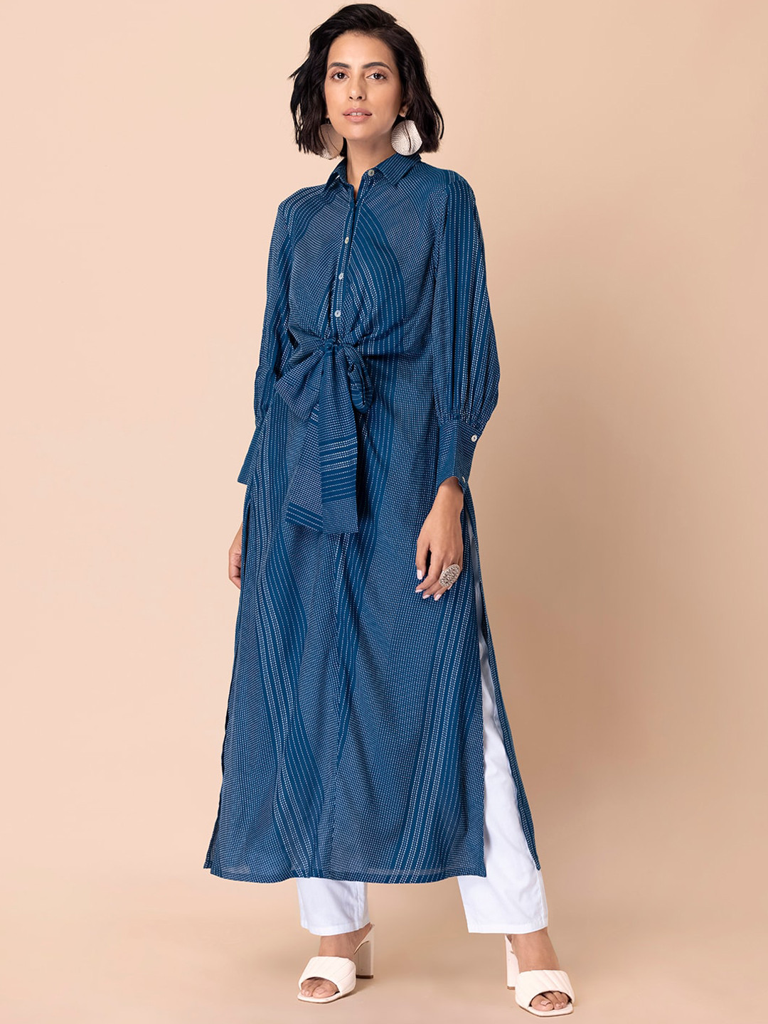 

Earthen BY INDYA Women Navy Blue & White Geometric Printed Kurta