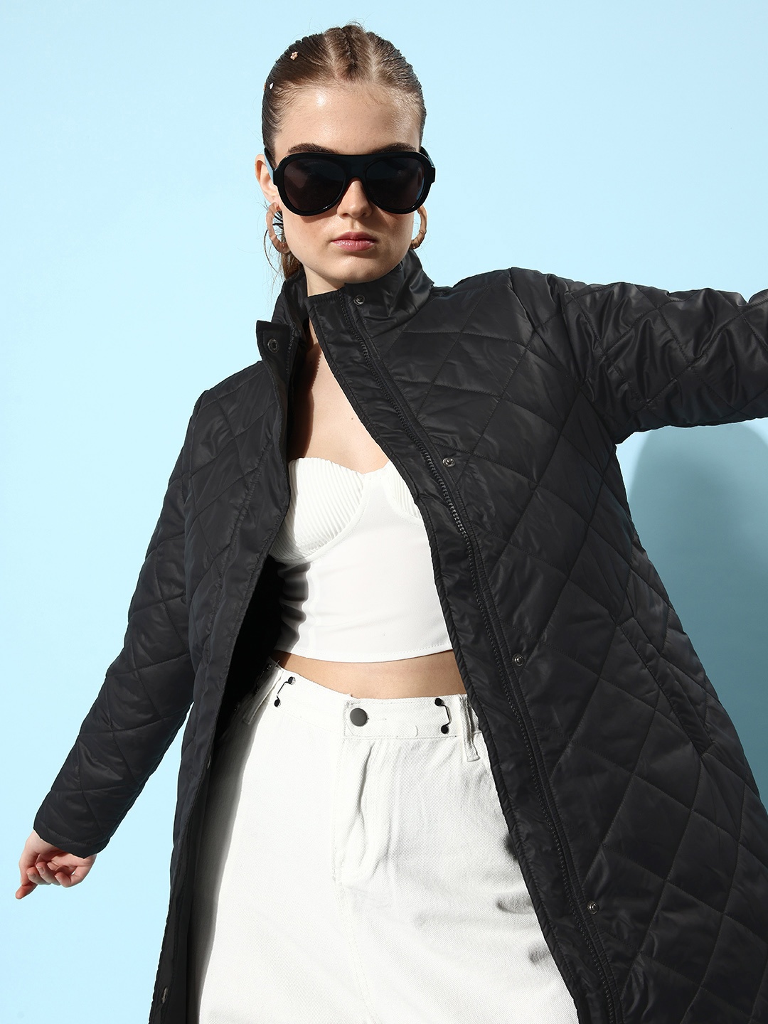 

DressBerry Women Gorgeous Black Solid Quilt In Comfort Jacket
