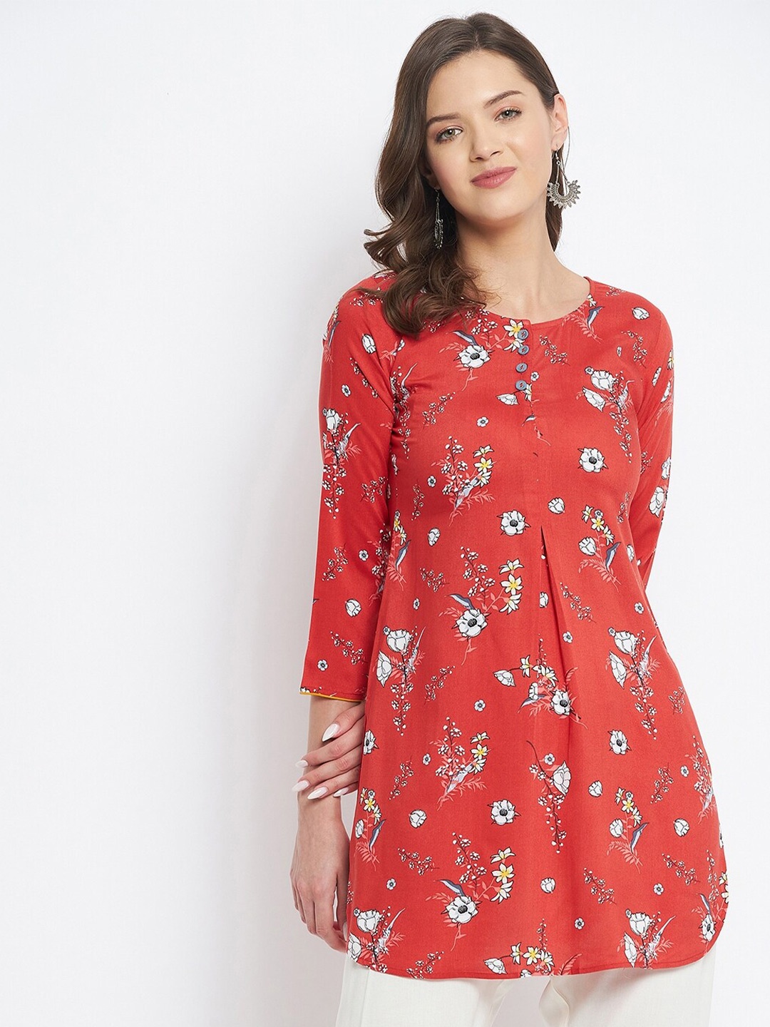 

Tissu Red Floral Printed Kurti