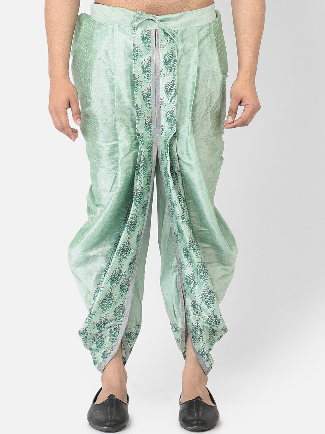 DEYANN Men Green Printed Dhoti Pants