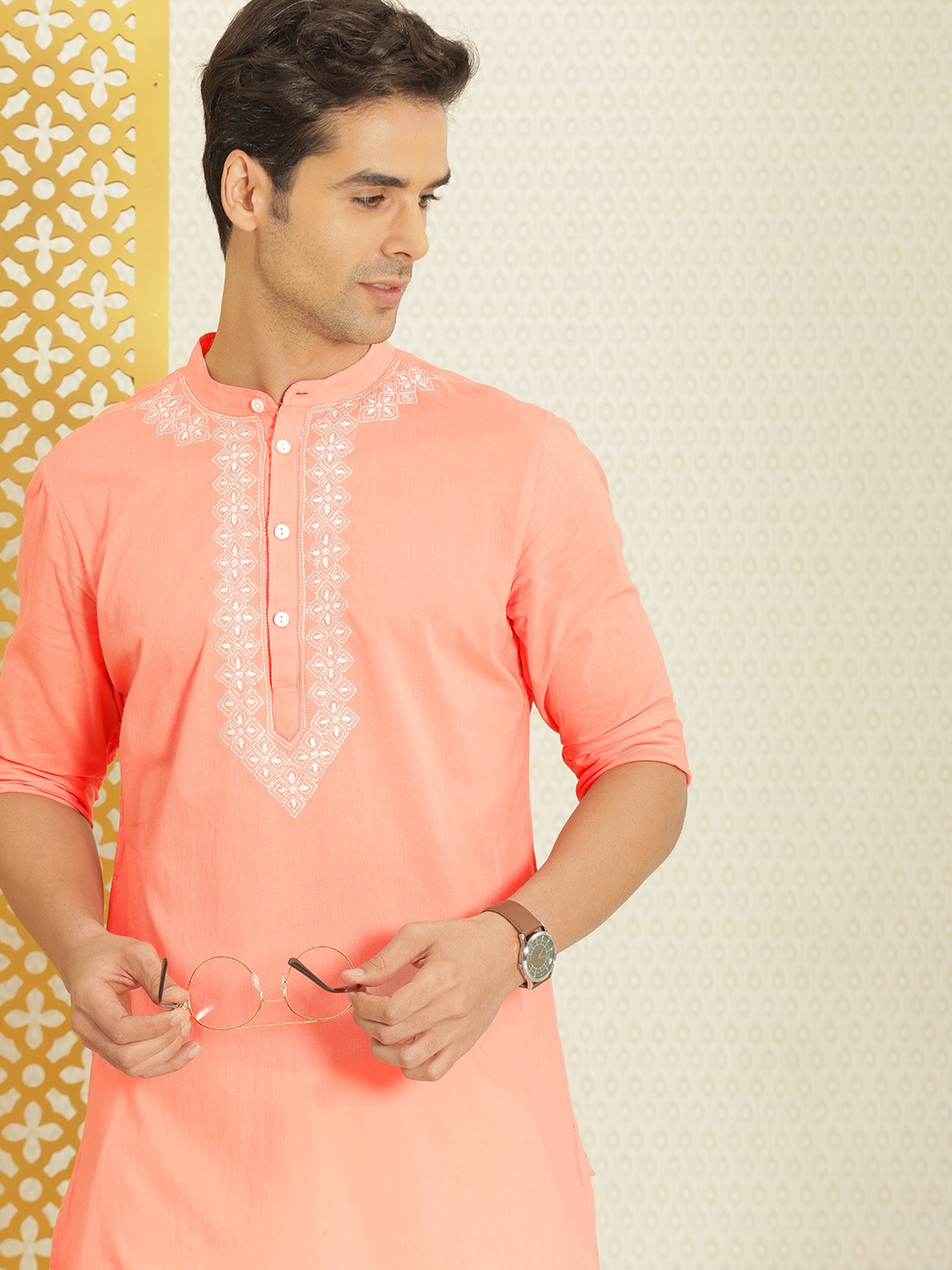 

House of Pataudi Men Peach-Coloured Embroidered Rozana Kurta