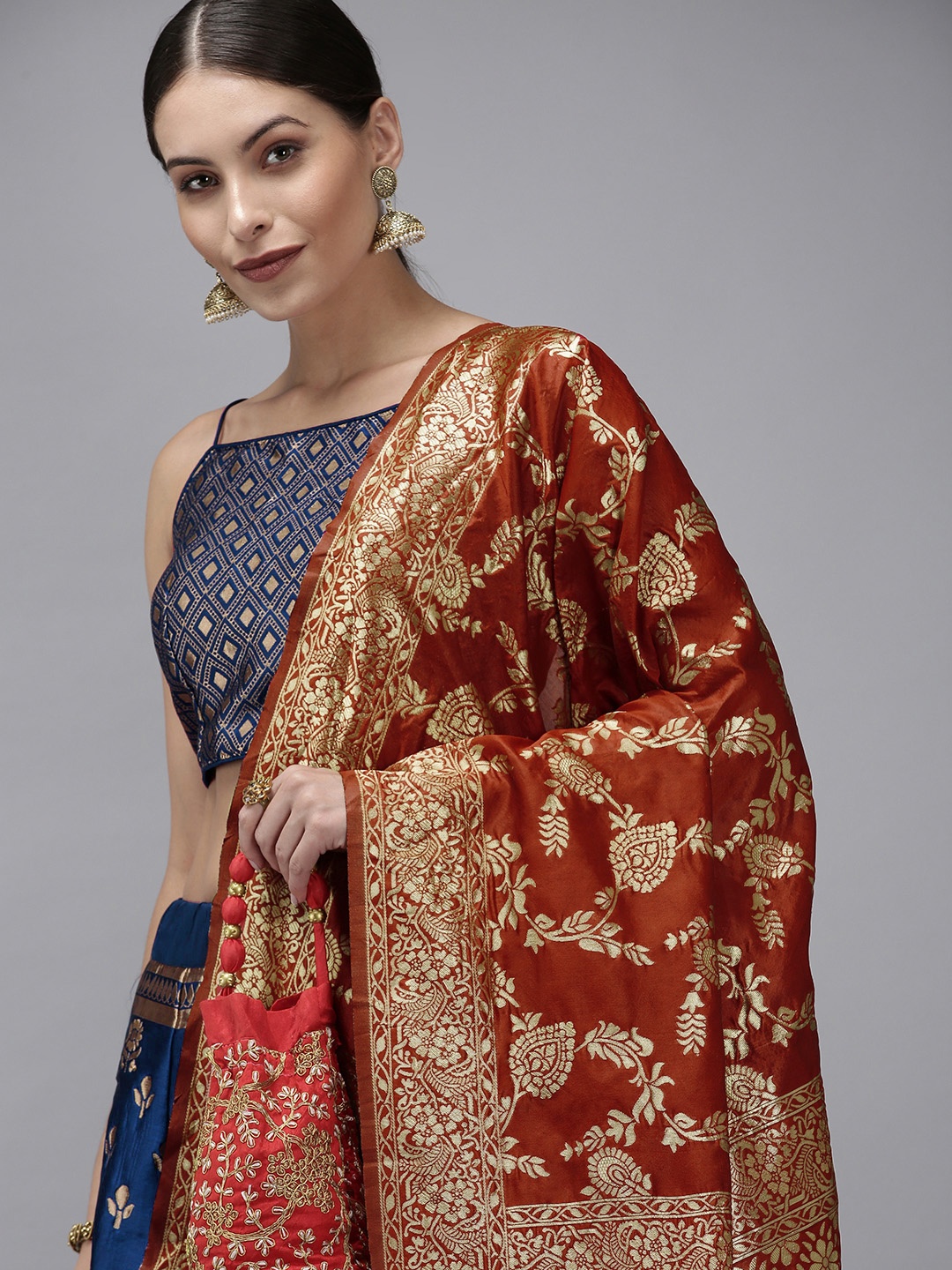 

DIVASTRI Navy Blue & Red Ready to Wear Lehenga & Unstitched Blouse With Dupatta