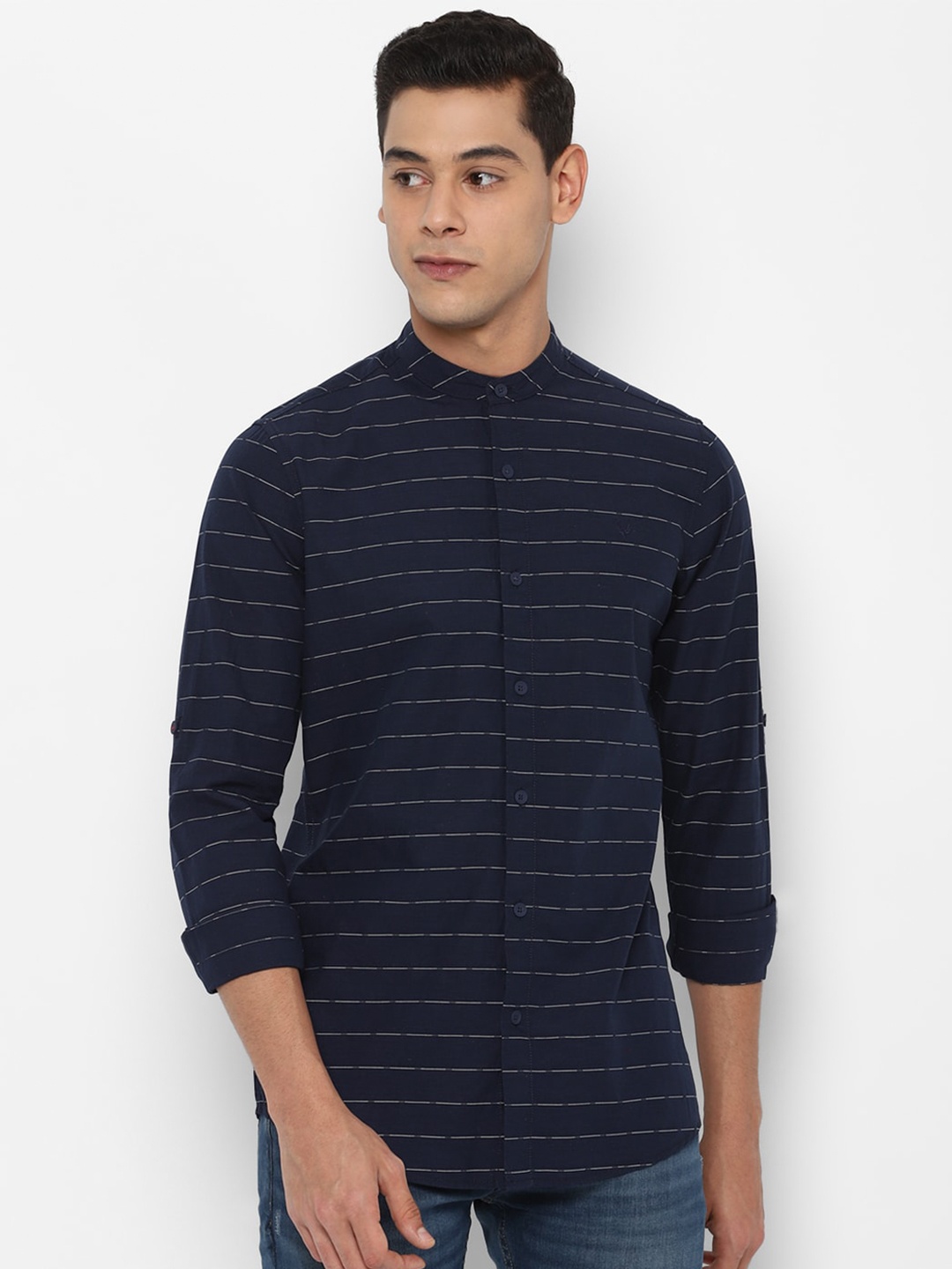 

Allen Solly Sport Men Navy Blue Horizontal Striped Casual Shirt