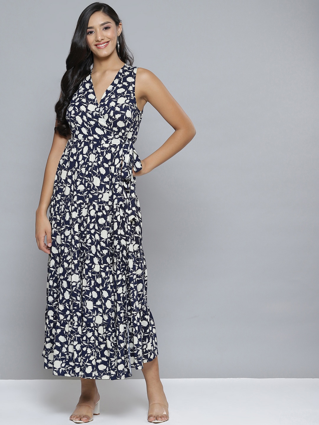 

Femella Navy Blue & White Floral A-Line Maxi Dress