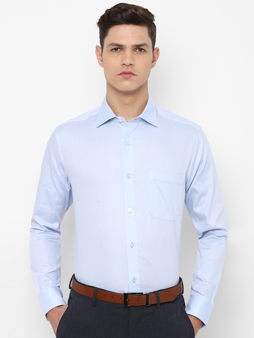 

Louis Philippe Men Blue Solid Formal Shirt