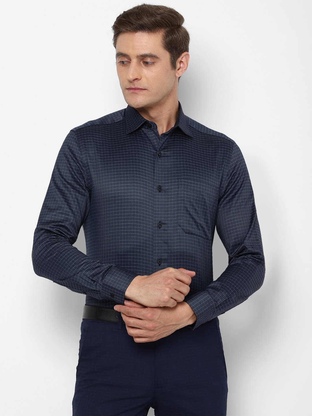 

Louis Philippe Men Navy Blue Grid Tattersall Checks Checked Formal Shirt