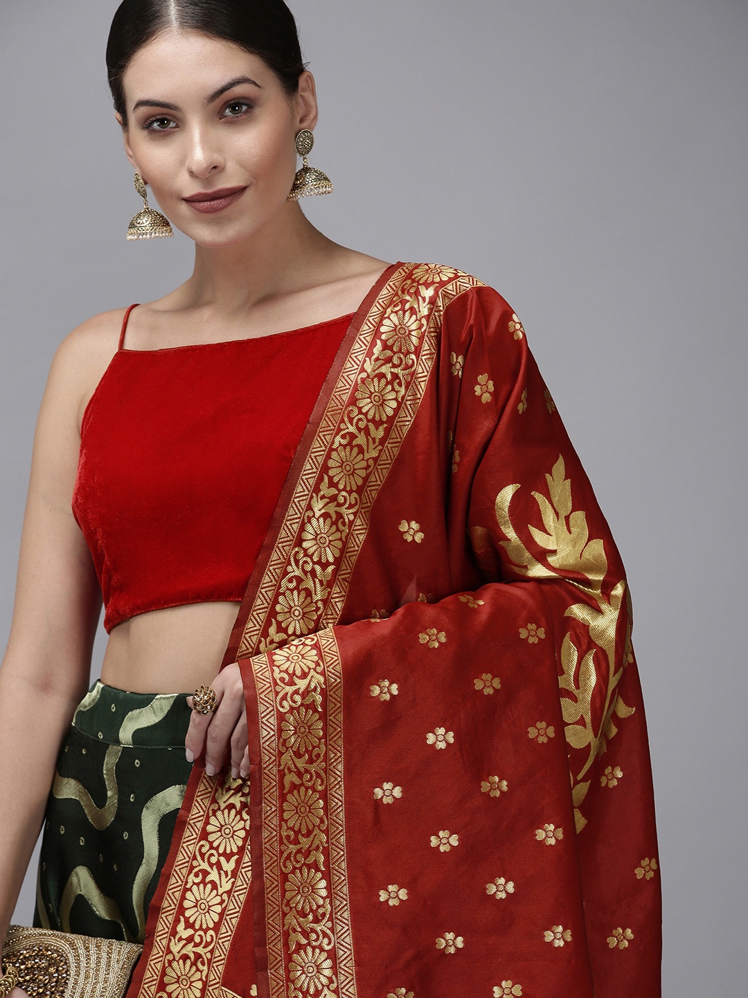

DIVASTRI Green & Red Ready to Wear Lehenga & Unstitched Blouse With Dupatta