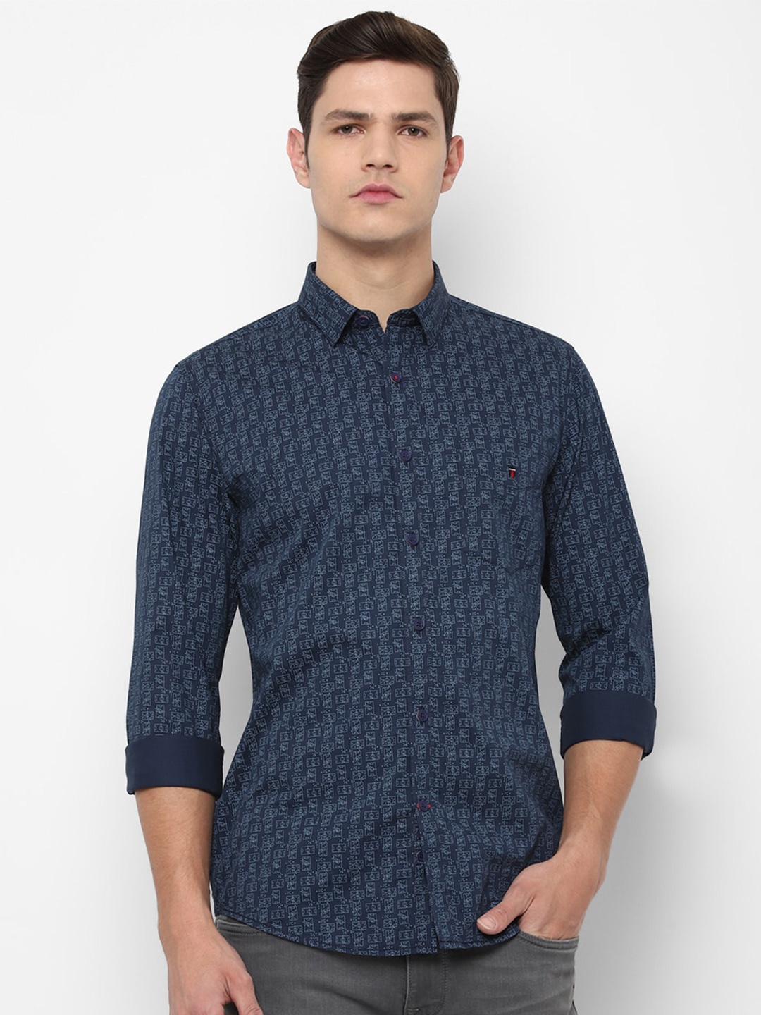 

Louis Philippe Sport Men Navy Blue Slim Fit Printed Casual Shirt
