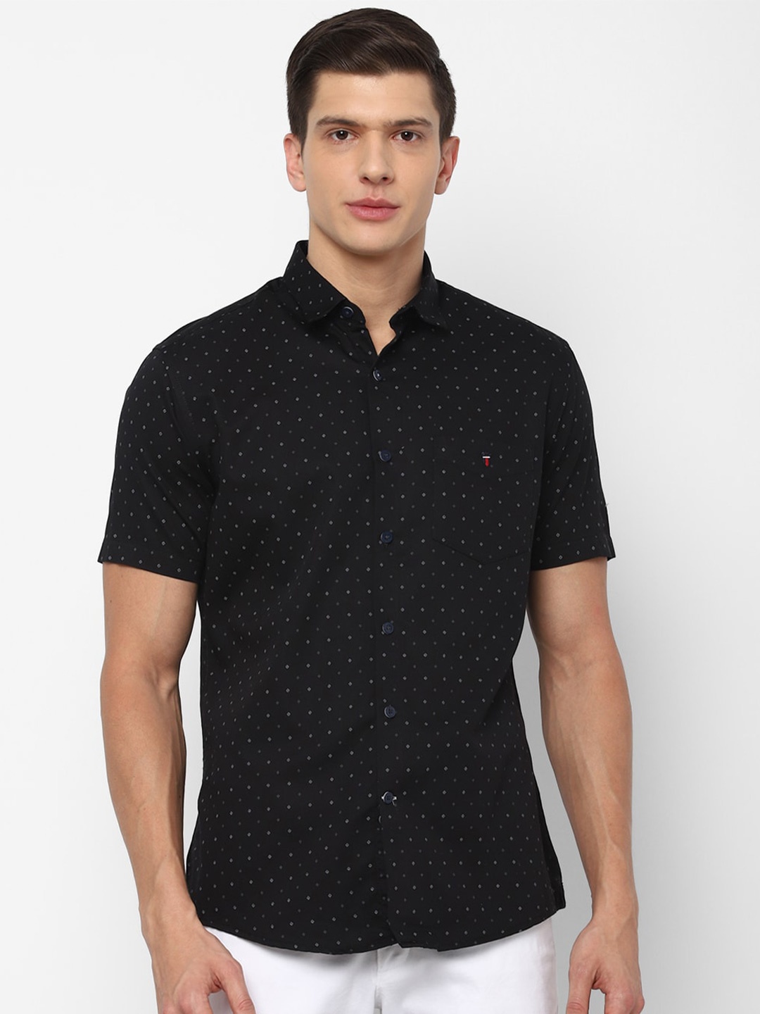 

Louis Philippe Sport Men Black Slim Fit Printed Casual Shirt