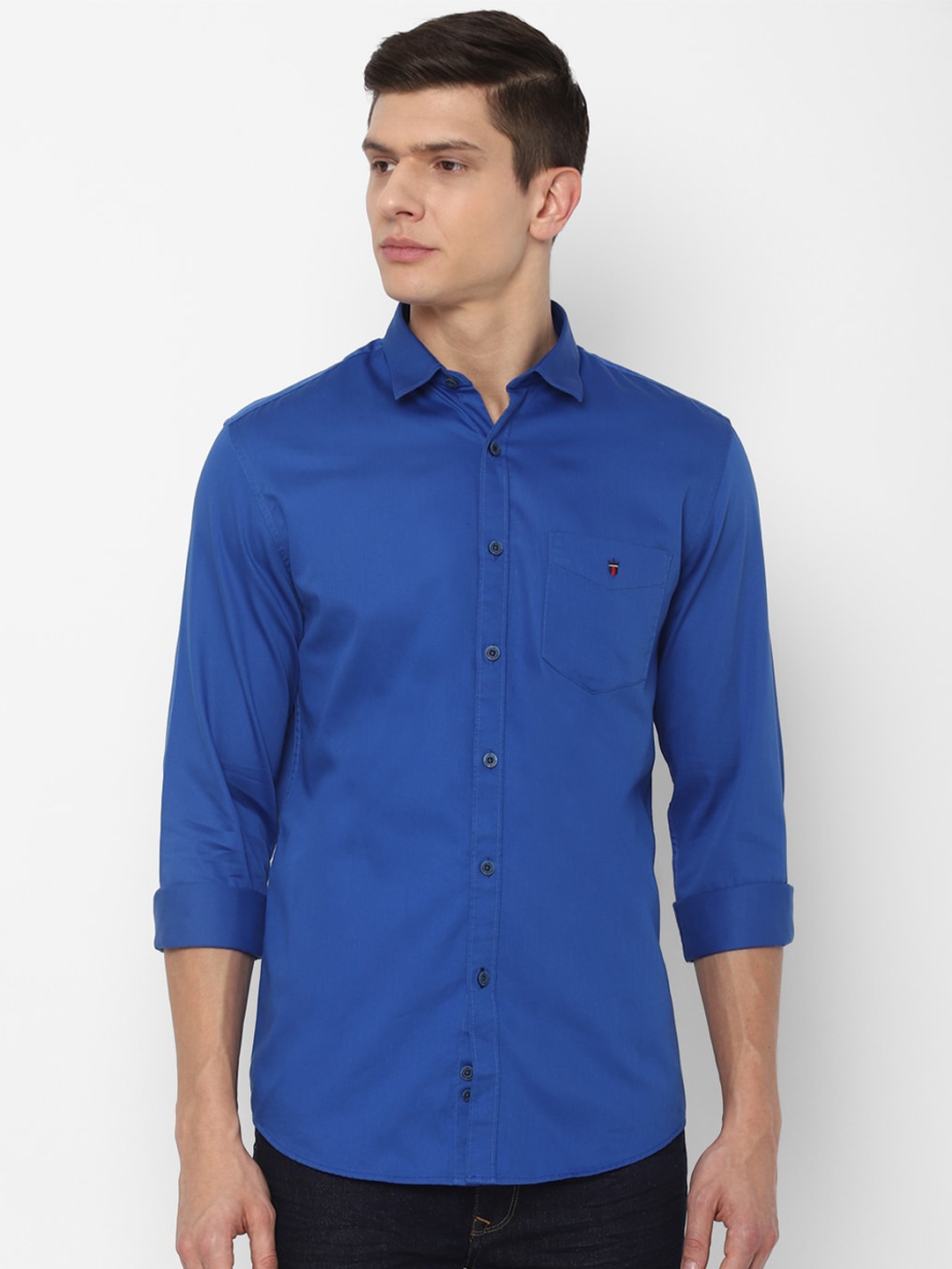 

Louis Philippe Sport Men Blue Solid Slim Fit Casual Shirt