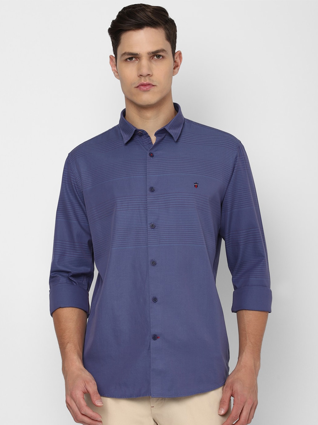 

Louis Philippe Sport Men Blue Slim Fit Casual Shirt