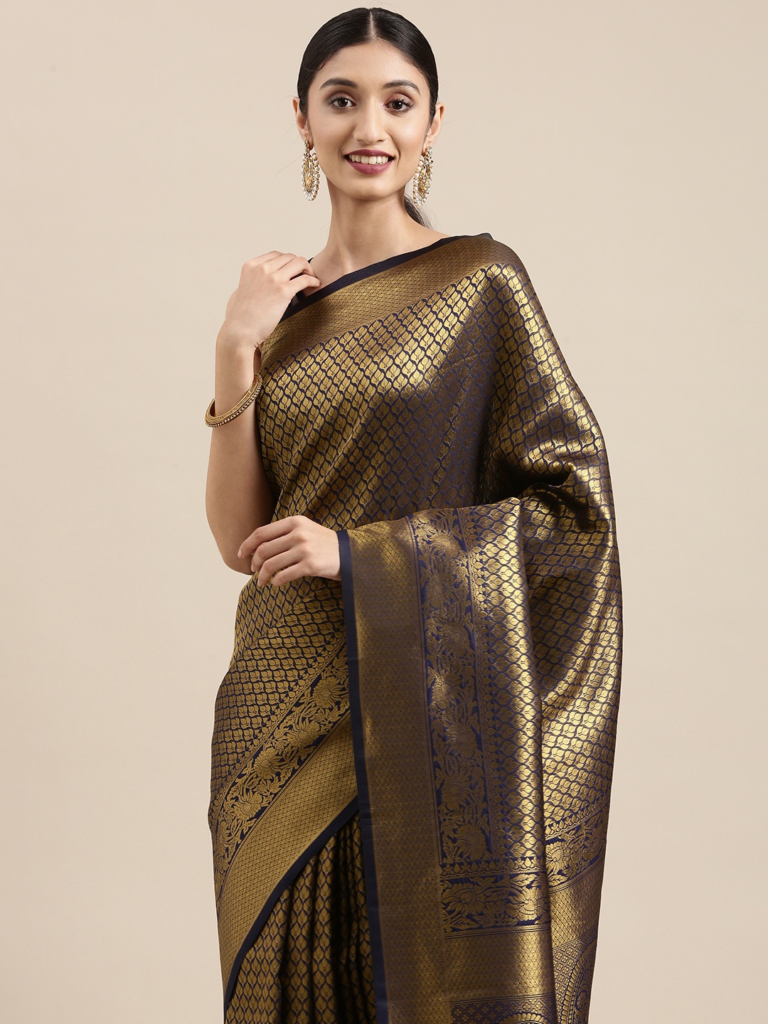 

Mitera Navy Blue & Bronze-Toned Woven Design Zari Silk Blend Kanjeevaram Saree