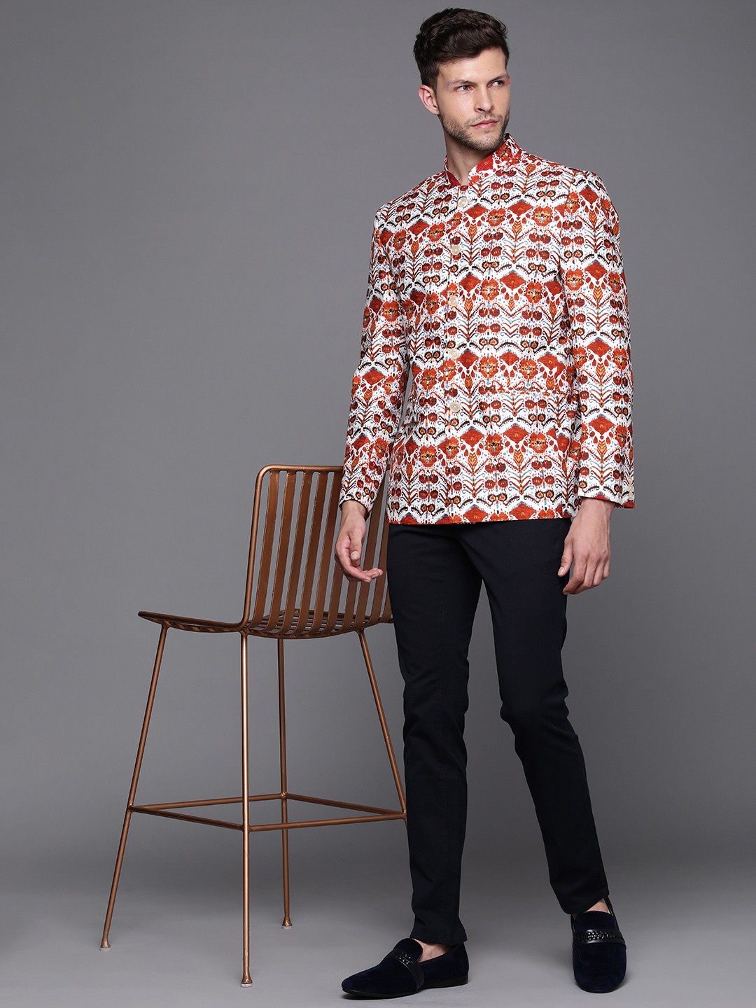 

DEYANN Men Red & Off White Ethnic motifs Printed Bandhgala Blazer
