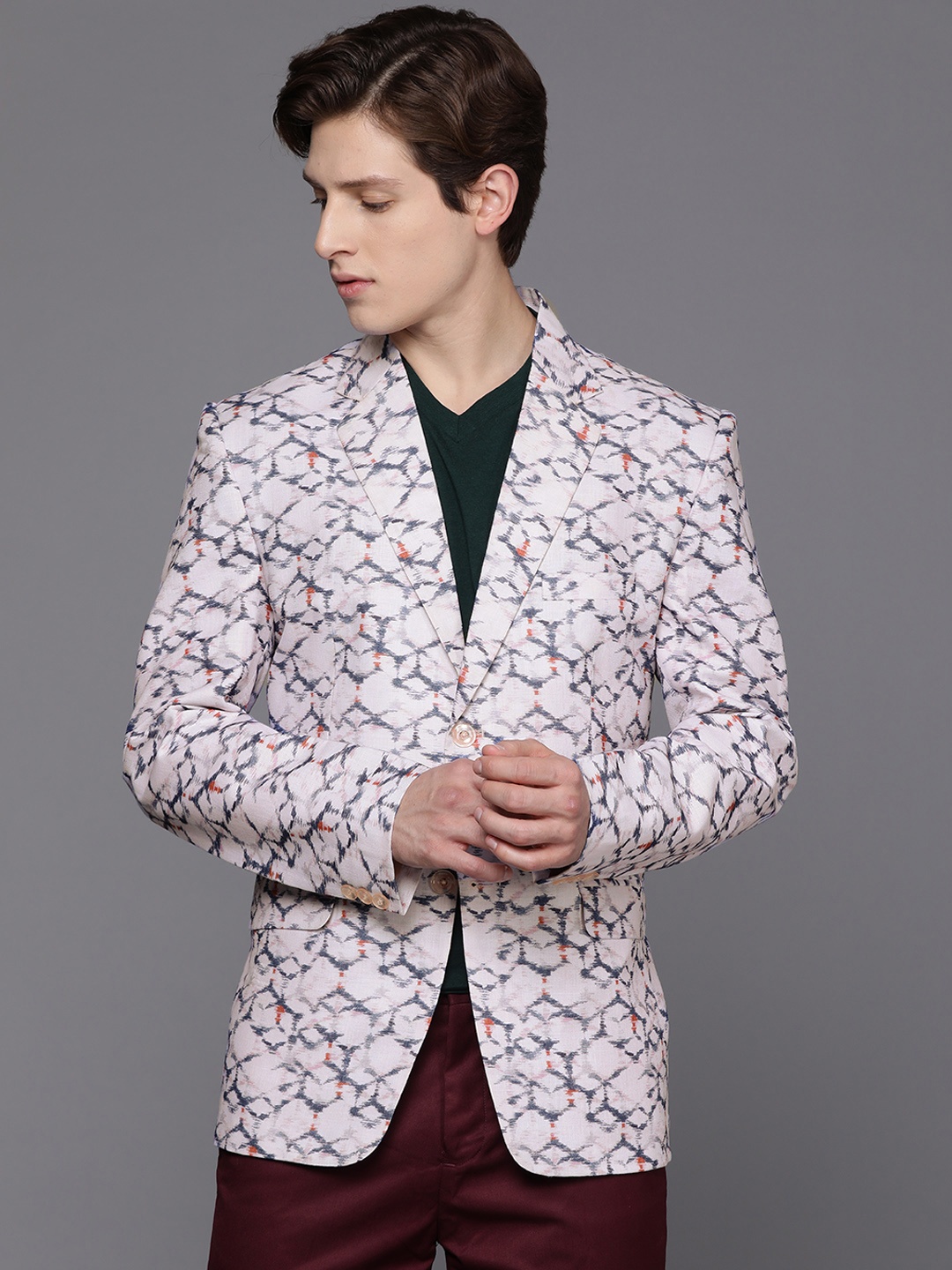 

DEYANN Men Peach Coloured & White Printed Blazer