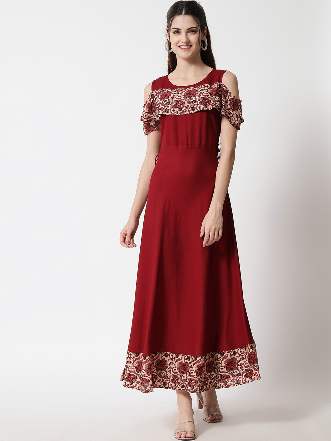 

Shopping Queen Women Maroon & Beige Floral Printed Cold-Shoulder Sleeves Kurta