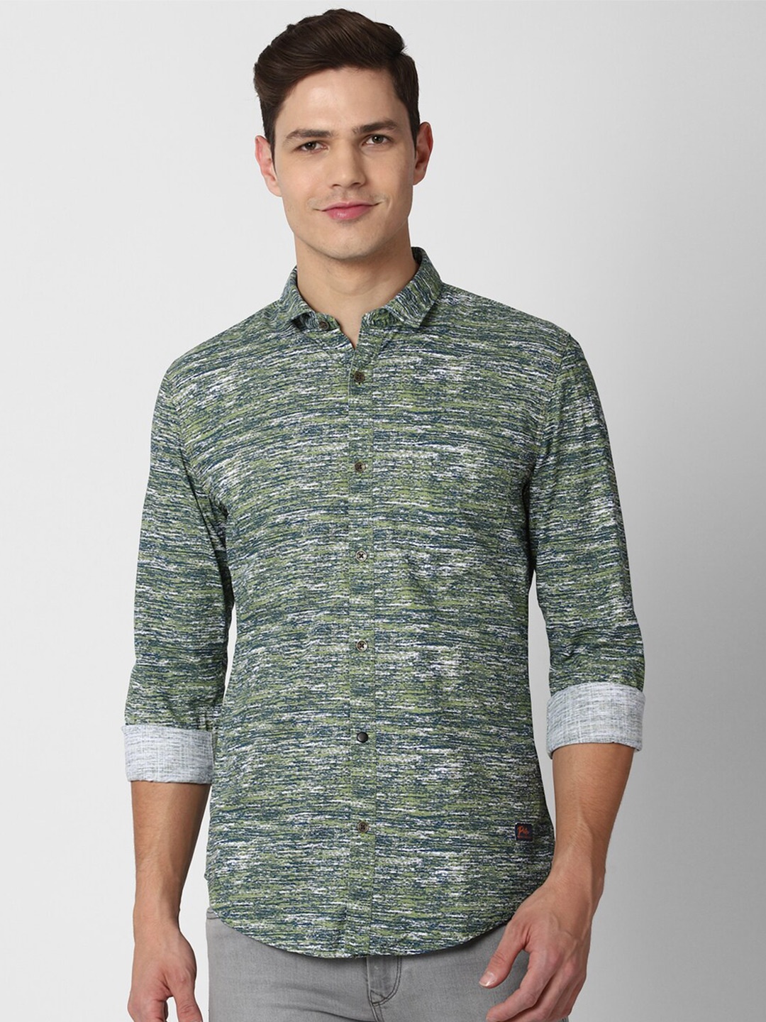 

Peter England Casuals Men Green Slim Fit Printed Pure Cotton Casual Shirt