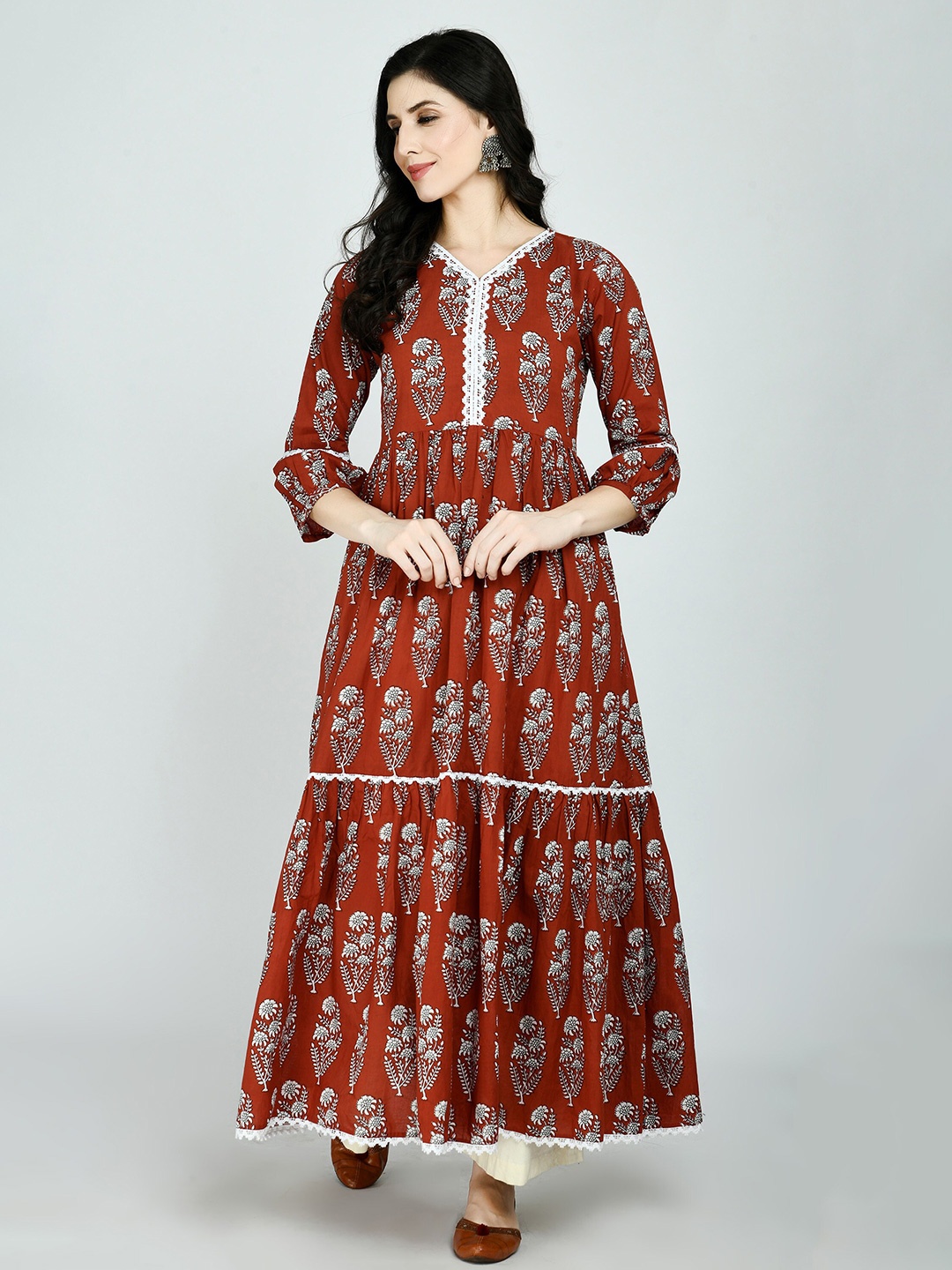 

MAFE Women Maroon Floral Printed Anarkali Kurta