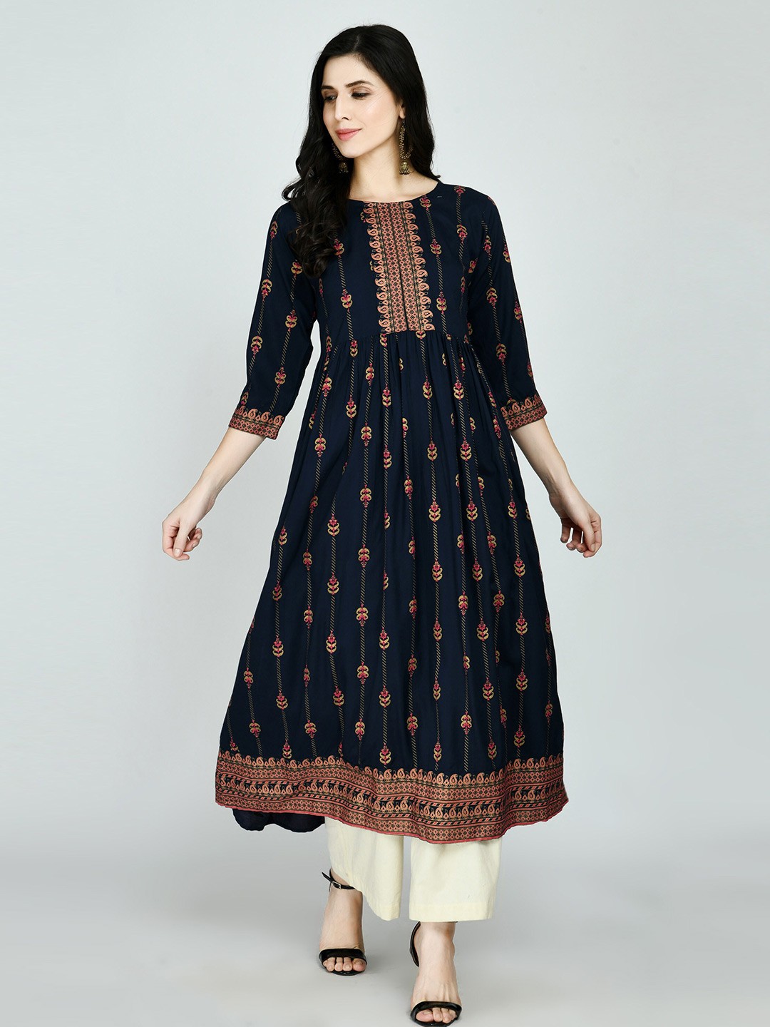 

MAFE Women Navy Blue & Peach-Coloured Floral Printed Anarkali Kurta