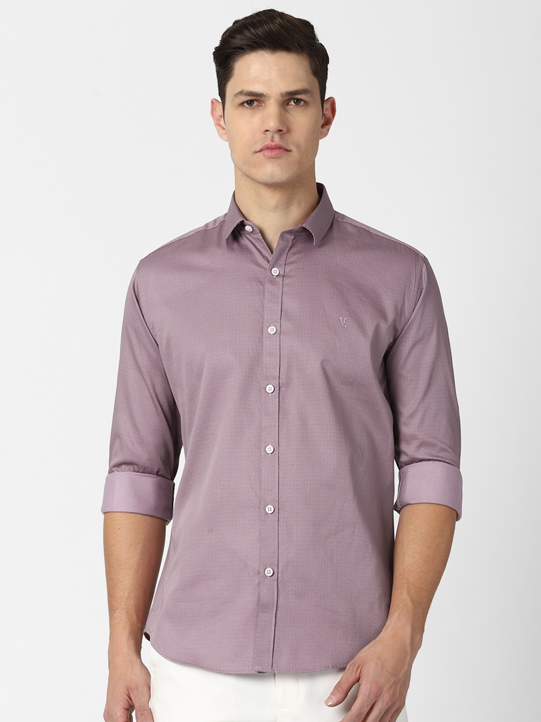 

V Dot Men Purple Slim Fit Pure Cotton Casual Shirt