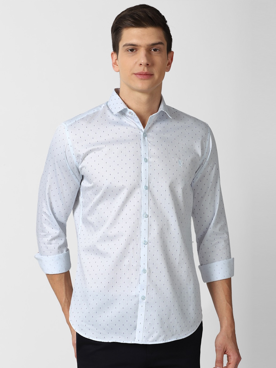 

V Dot Men Blue Slim Fit Printed Pure Cotton Casual Shirt